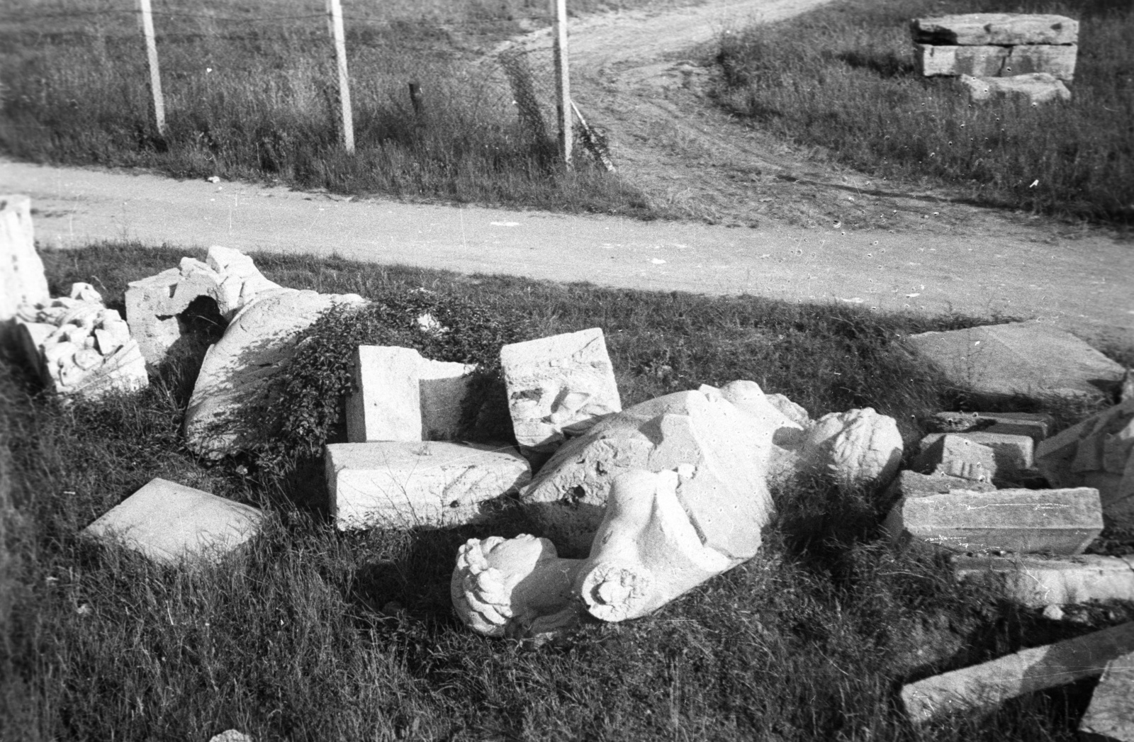 Hungary, 1961, FSZEK Budapest Gyűjtemény / Sándor György, Sándor György, archeology, sculpture, Fortepan #116967