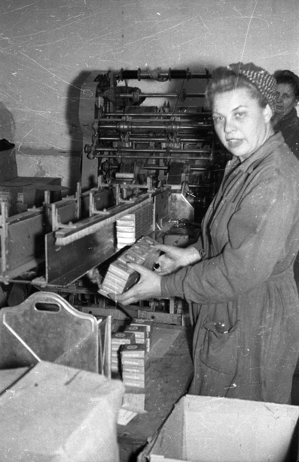 Magyarország, Budapest XI., Budafoki út 59., Lágymányosi Dohánygyár., 1957, FSZEK Budapest Gyűjtemény / Sándor György, Sándor György, gyár, Budapest, Fortepan #117077