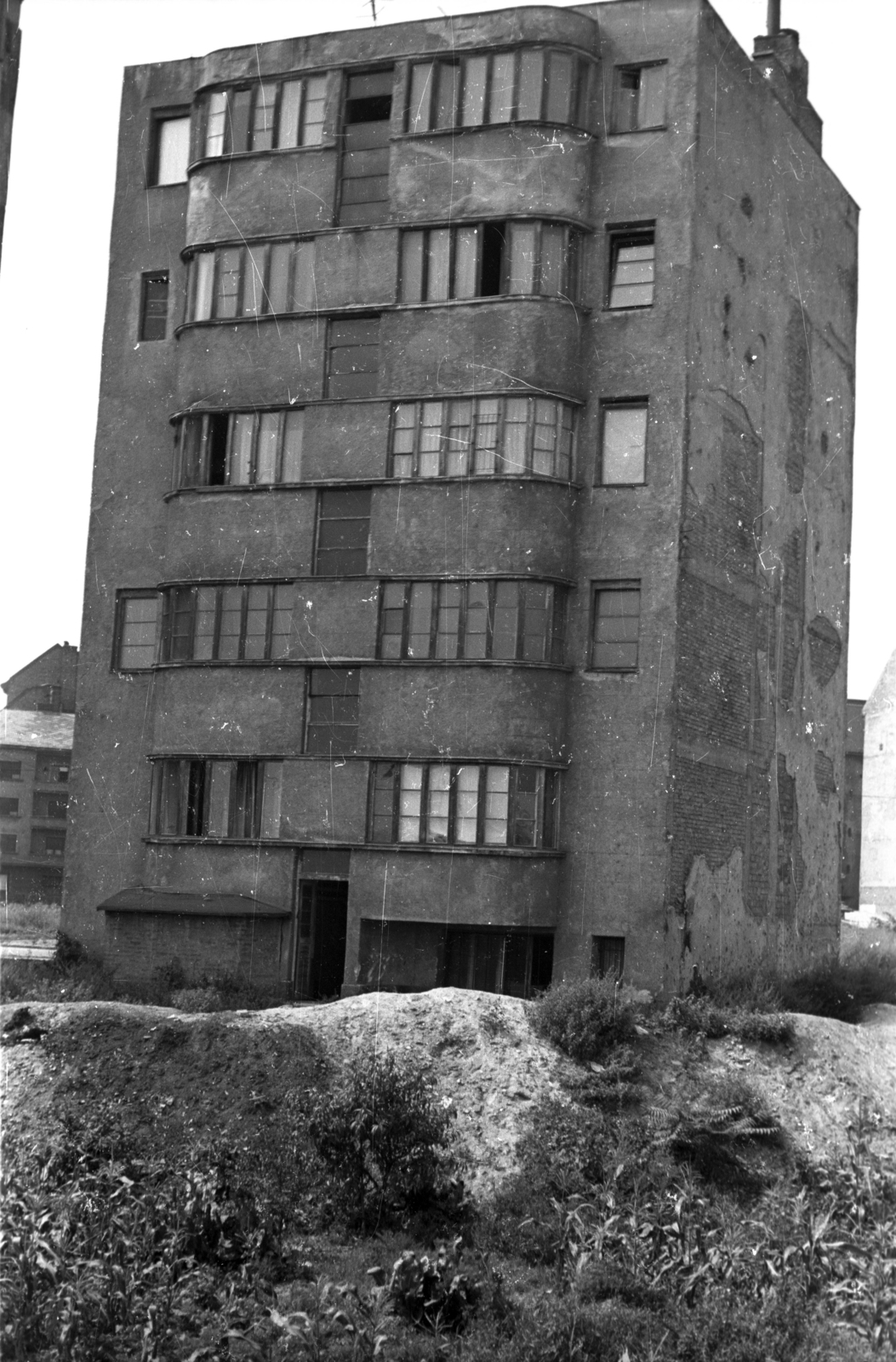 Magyarország, Budapest XI., az Egry József utca 34. számú ház udvar felőli homlokzata., 1957, FSZEK Budapest Gyűjtemény / Sándor György, Sándor György, Budapest, bérház, Fortepan #117183