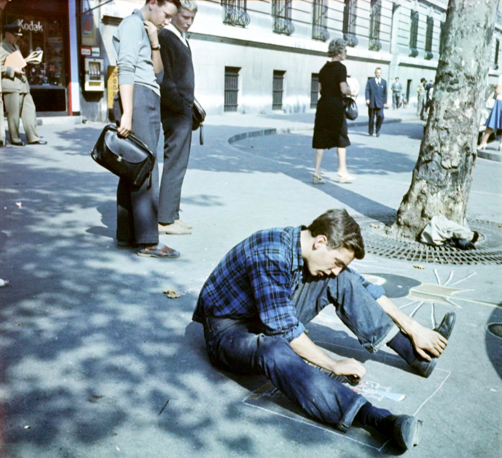 France, Paris, 1959, Aradi Péter, Szenczi Mária, colorful, Fortepan #117540