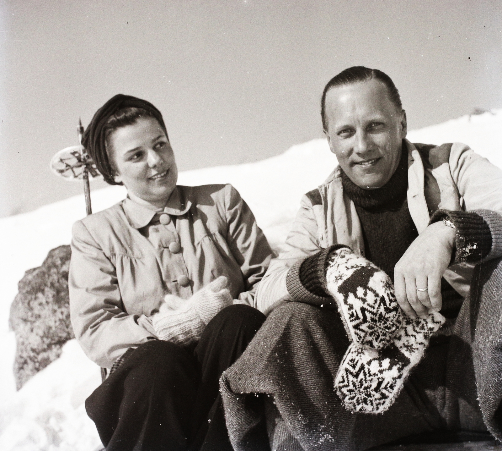 1940, Korbuly, gloves, Fortepan #117588