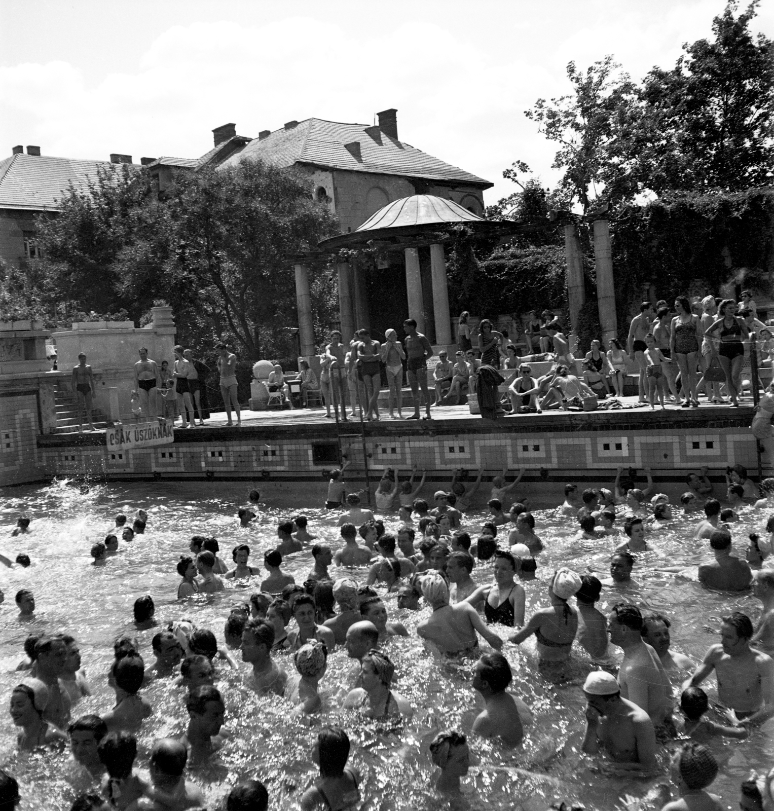 Hungary, Budapest XI., Gellért Gyógyfürdő, hullámmedence., 1939, Glázer Attila, Budapest, Fortepan #117862