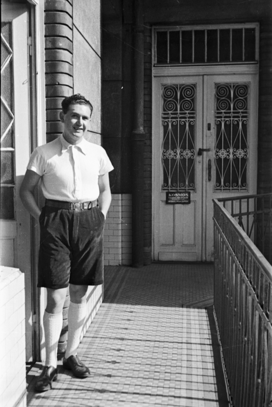 Hungary, Budapest VII., Károly körút (Károly király út) 3/a., 1940, Glázer Attila, courtyard balcony, Budapest, Fortepan #117963