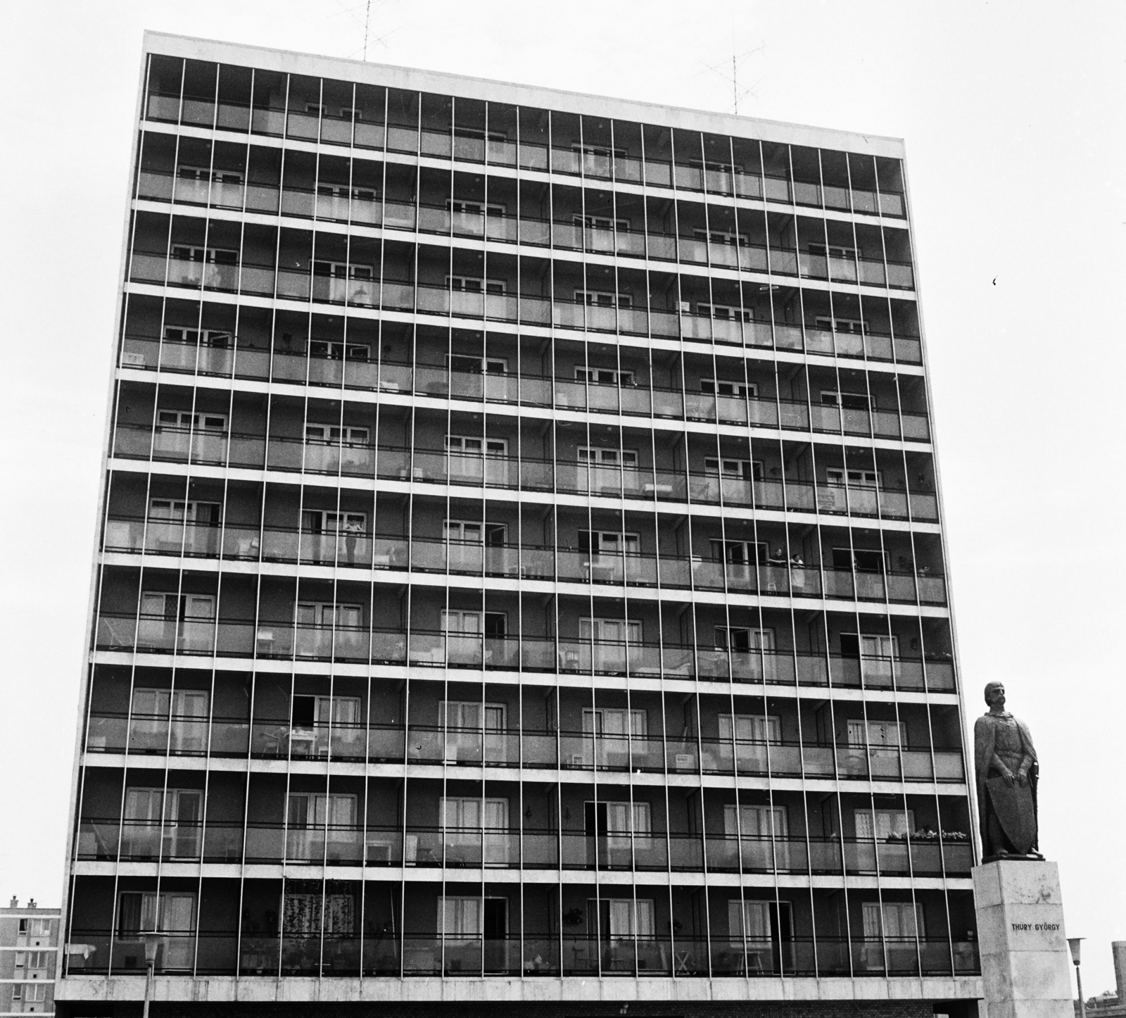Hungary, Nagykanizsa, Thúry György tér, Thúry György szobra (Borsos Miklós, 1971.)., 1971, MHSZ, Fortepan #118297