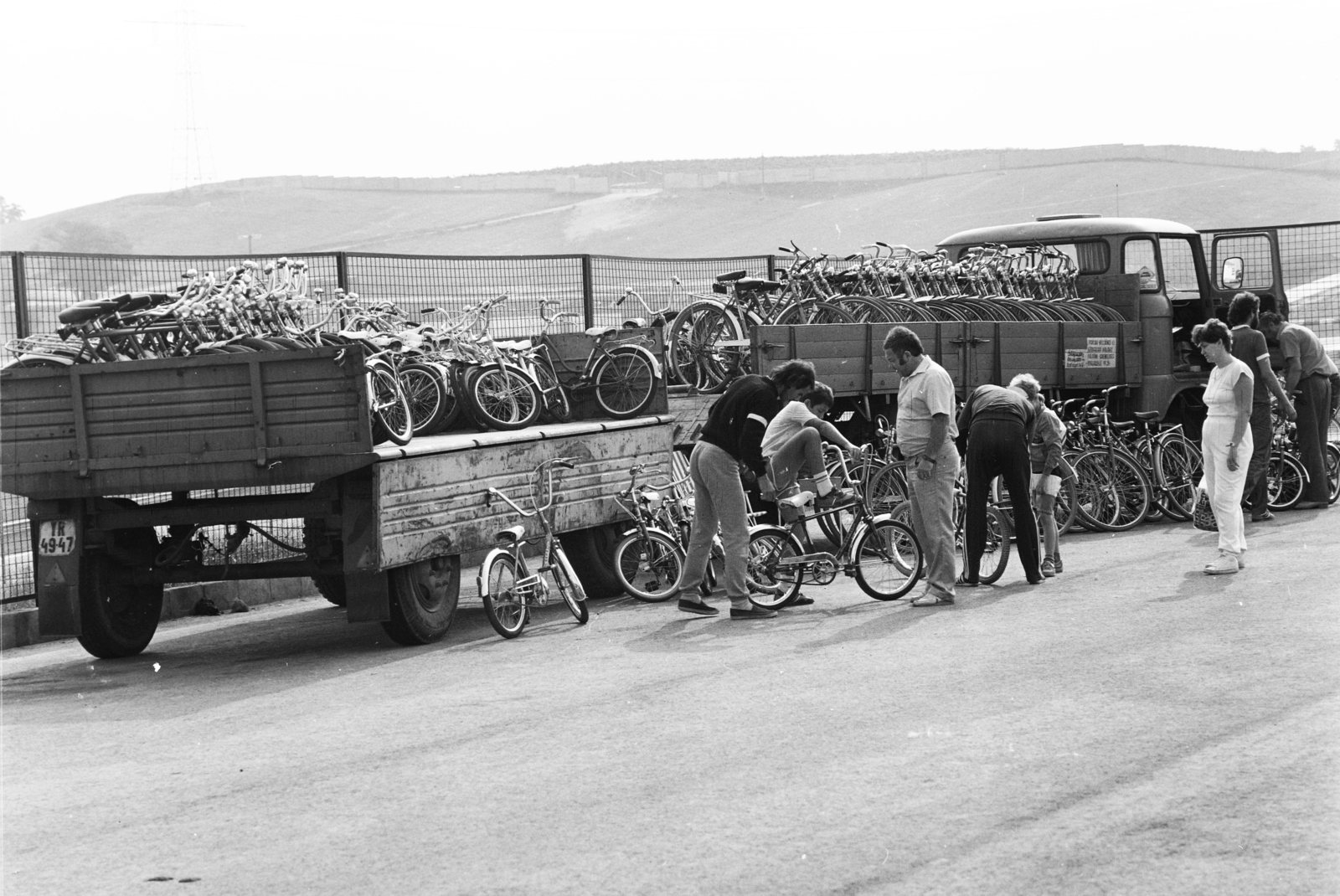Magyarország, Hungaroring, Mogyoród, 1987, MHSZ, rendszám, kerékpár, Fortepan #118418