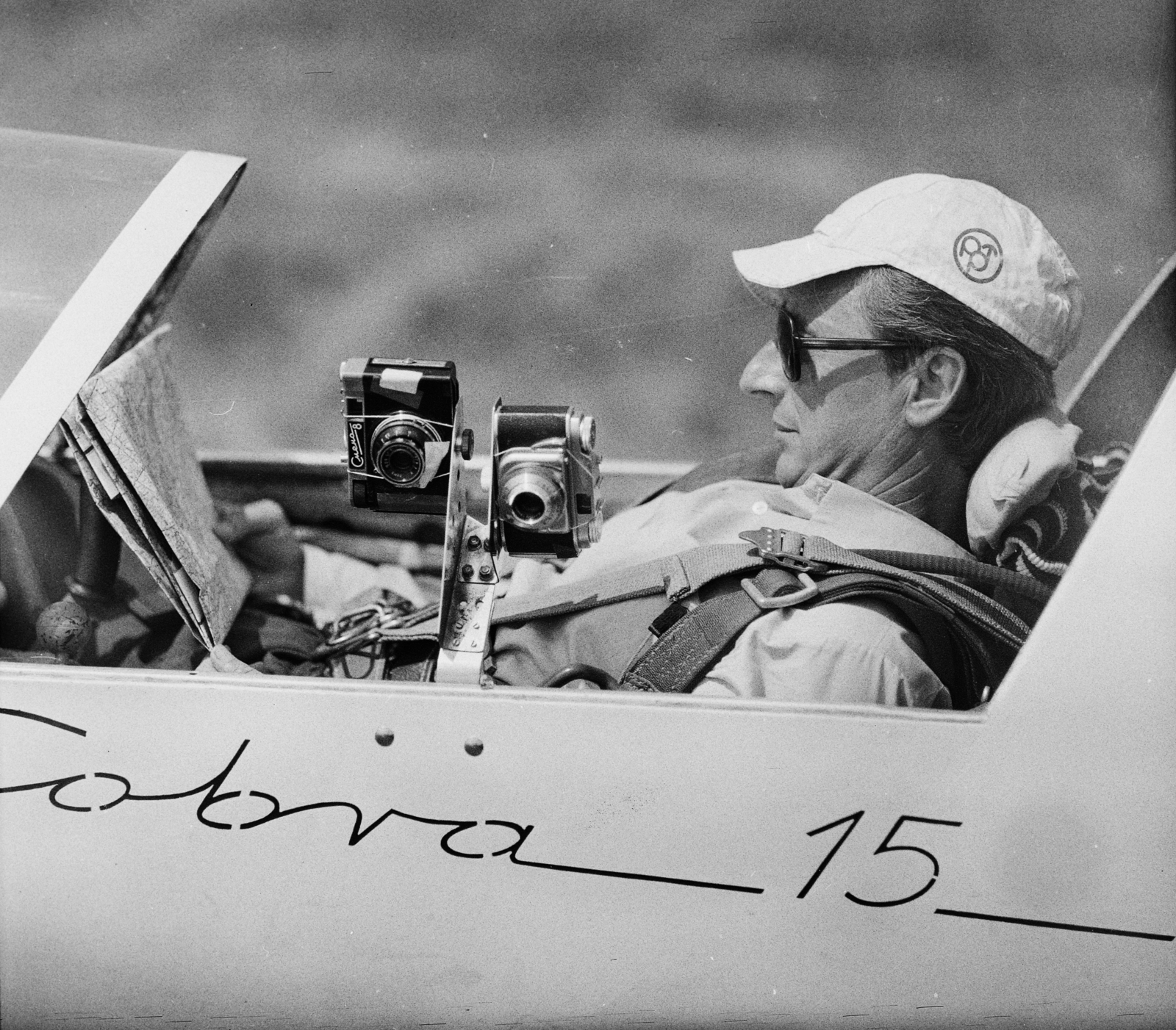 Magyarország, Győr, Győr-Pér repülőtér, nemzetközi vitorlázórepülő verseny., 1975, MHSZ, fényképezőgép, Beier Beirette, Lomo Szmena 8, Lomo Szmena 8M, Fortepan #118470