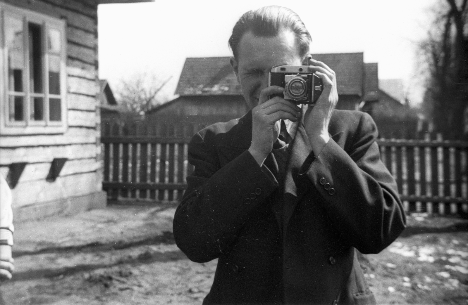 Poland, 1943, Bogdan Celichowski, camera, photography, Welta-brand, portrait, Fortepan #119176