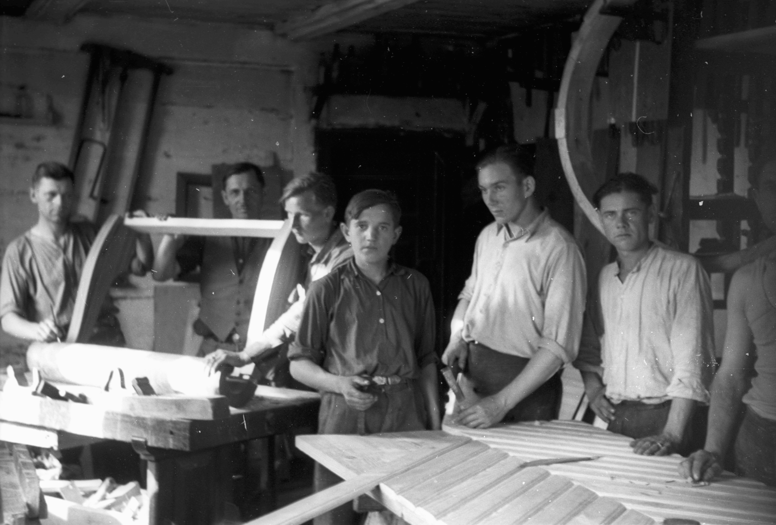 Poland, 1943, Bogdan Celichowski, workshop, carpenter, Fortepan #119348