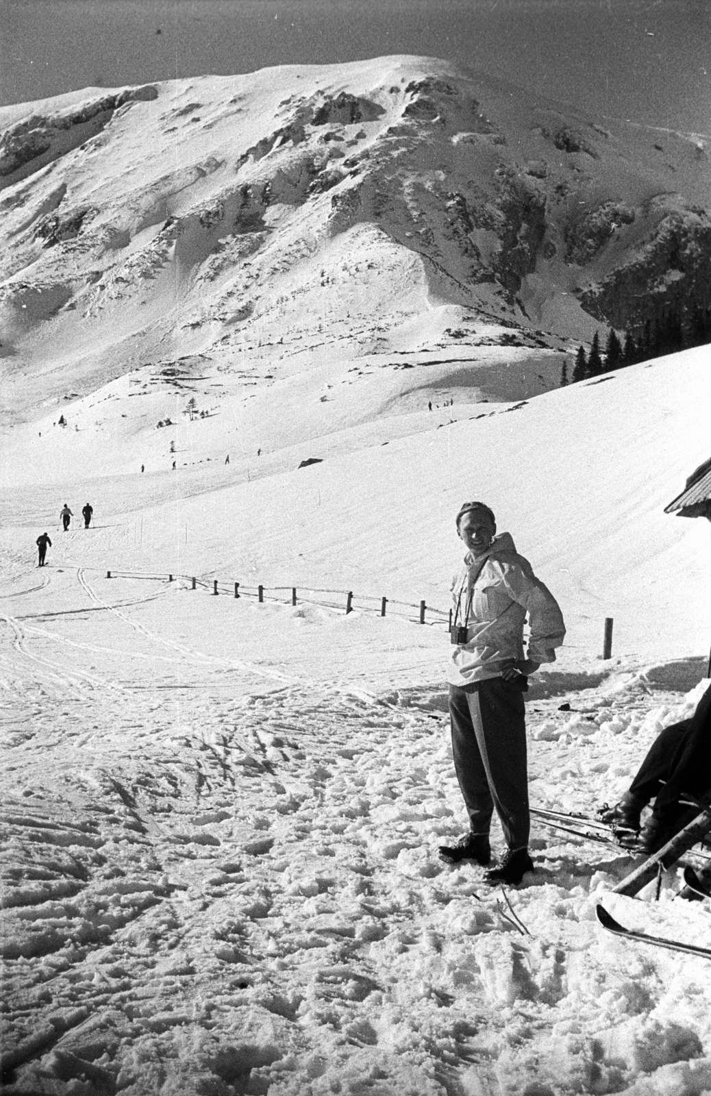 Poland, 1950, Bogdan Celichowski, snowy landscape, skiing, Fortepan #119702