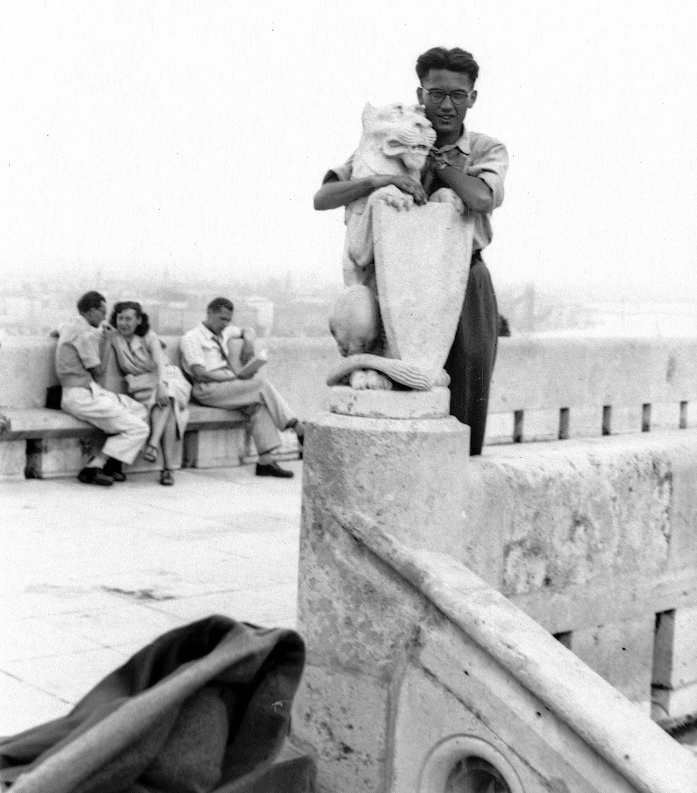 Hungary, Halászbástya, Budapest I., 1958, Kurutz Márton, Frigyes Schulek-design, Budapest, man, stone lion, Fortepan #11984