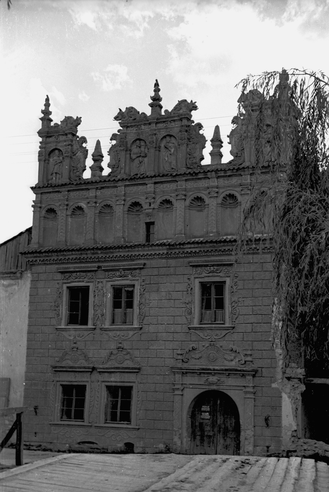 Poland, Kazimierz Dolny, ulica Senatorska 11-13., Cejowska-ház., 1950, Bogdan Celichowski, architectural ornament, Fortepan #119852