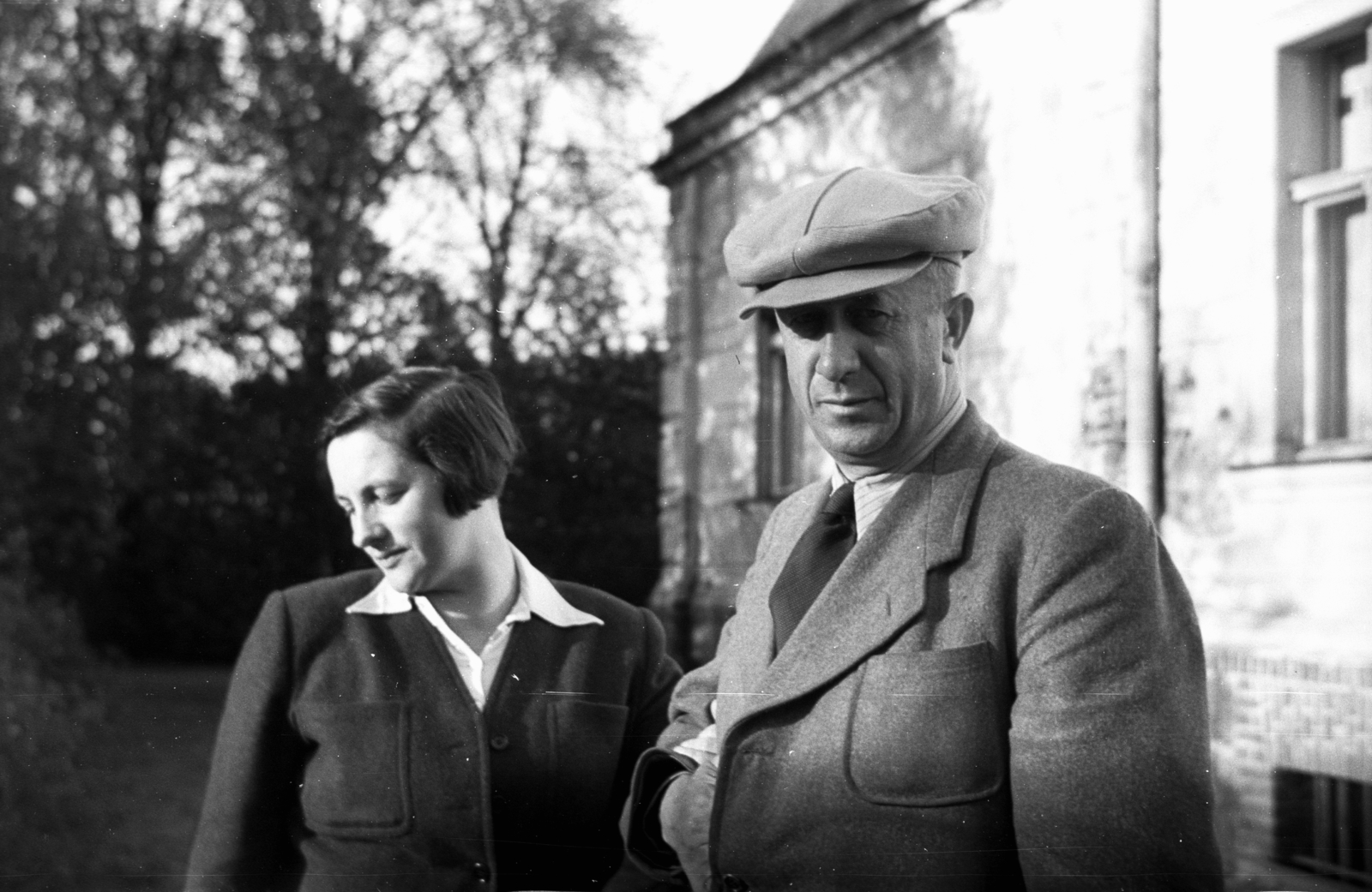 Poland, 1947, Bogdan Celichowski, gentleman, lady, Fortepan #120197