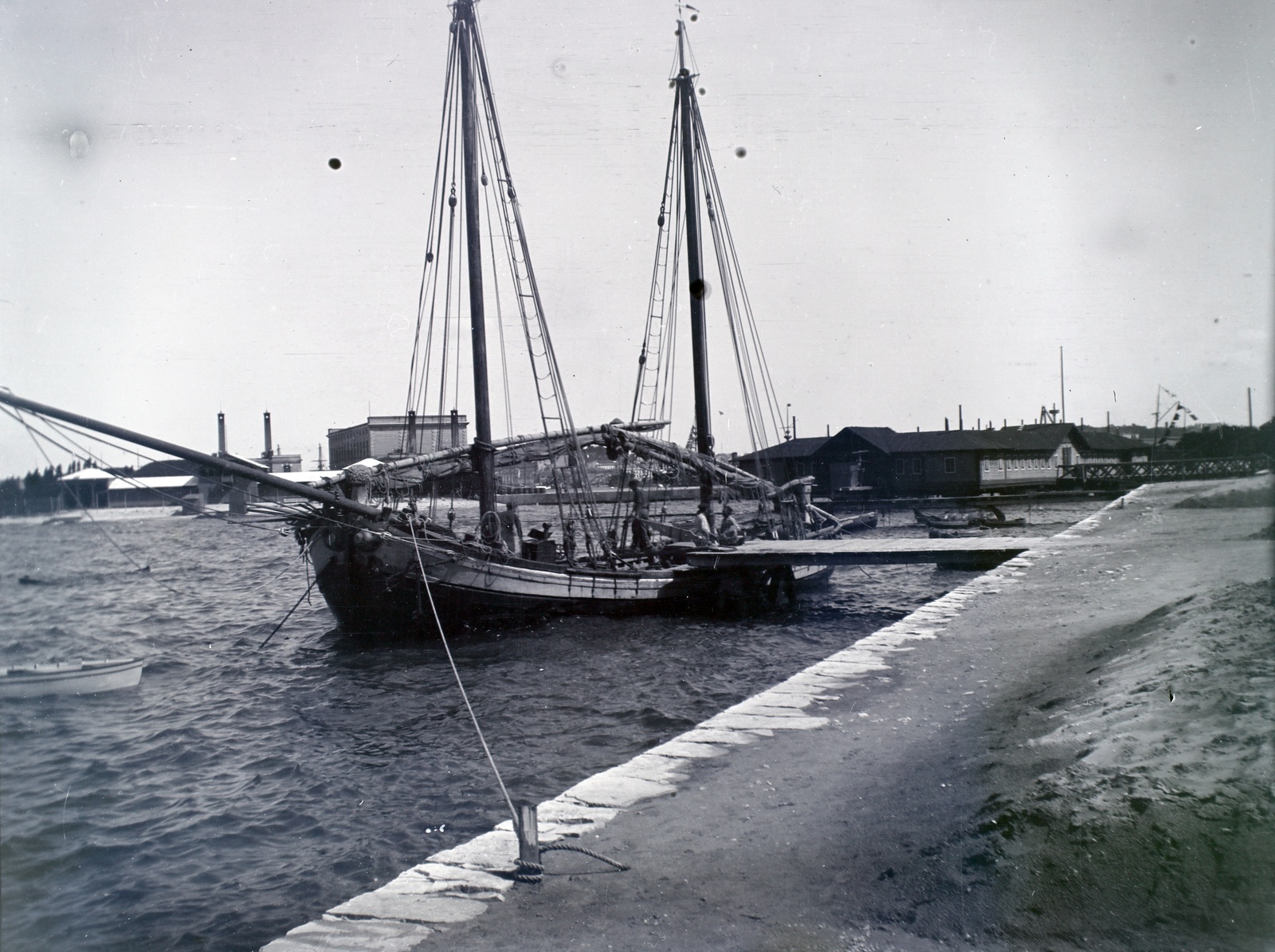 Horvátország,Adria, Póla, kikötő., 1913, Hanser Mária, hajó, kikötő, vitorla, árbóc, Fortepan #120380