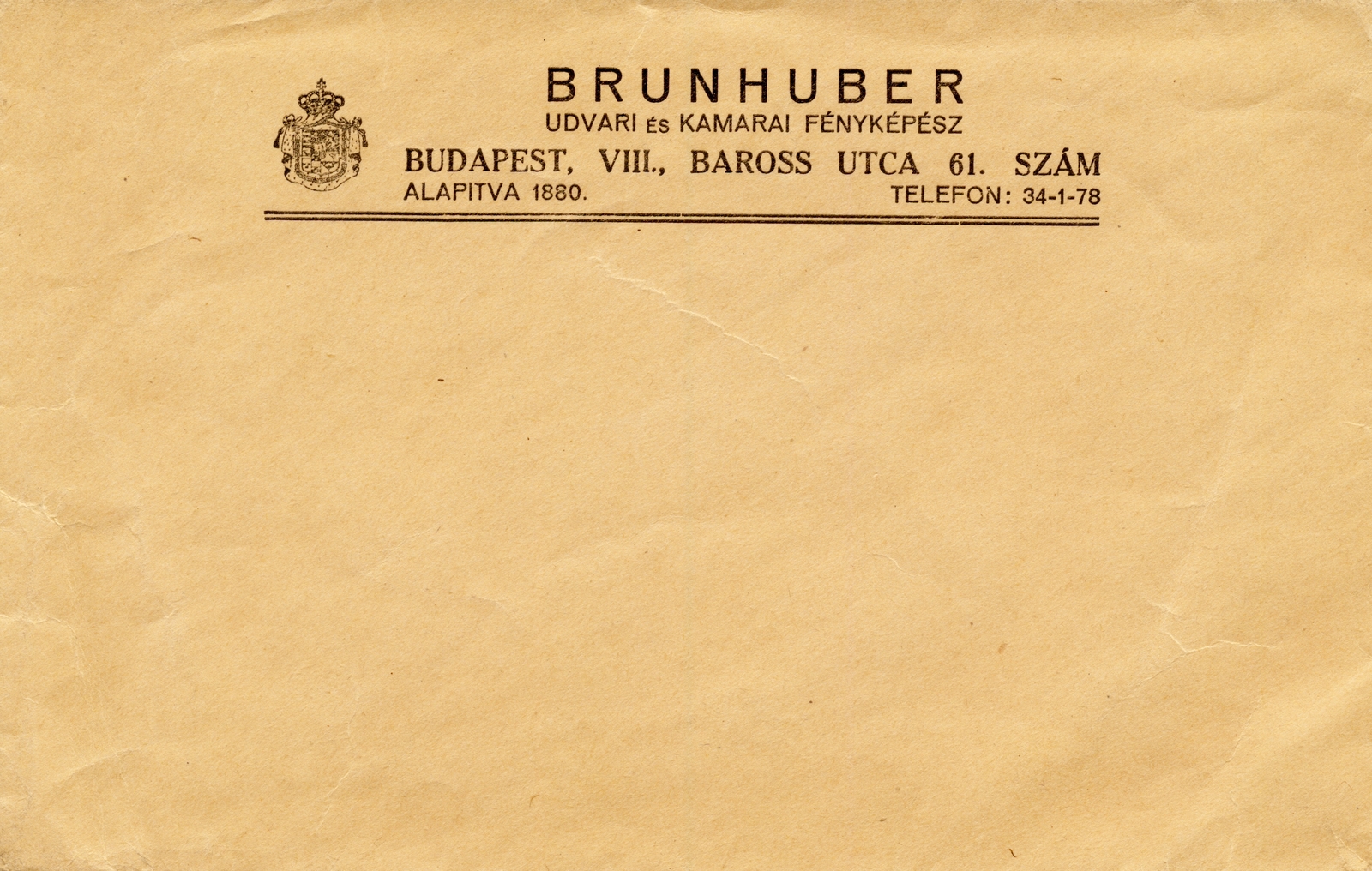 Magyarország, Budapest VIII., Baross út 61., Brunhuber Béla fényképész., 1910, Hanser Mária, műterem, fényképész, fényképtartó tasak, Budapest, Fortepan #120693