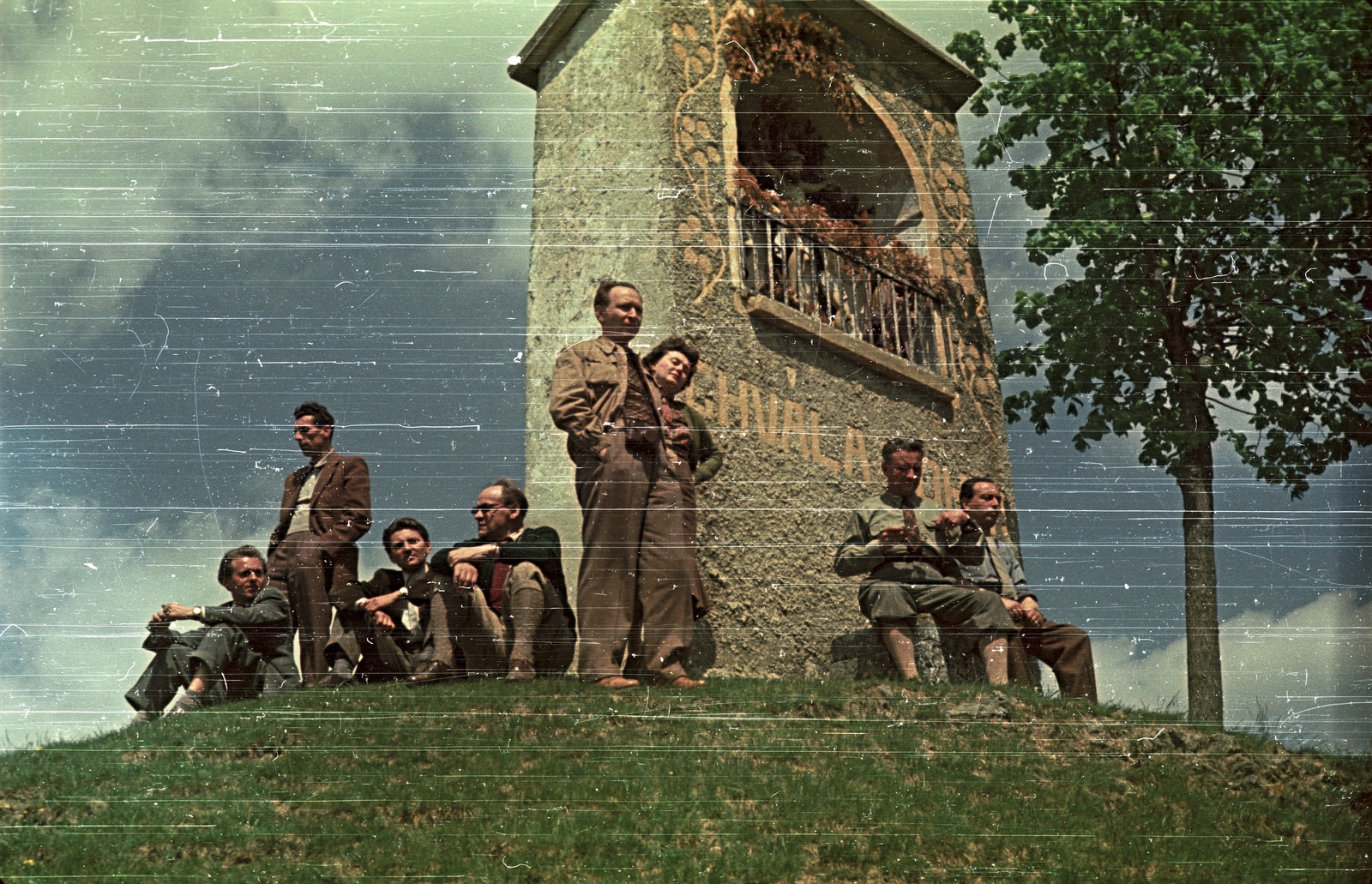 Slovakia, Branyiszkói-hágó, Chvalabohu nyereg. Az 1849-es év, az 1919-es év és a II. világháború harcainak helyszíne., 1958, G K, religion, Czechoslovakia, colorful, Fortepan #12249