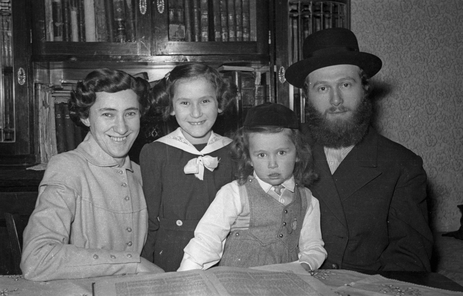 1953, Hámori Gyula, smile, family, judaism, Fortepan #123397