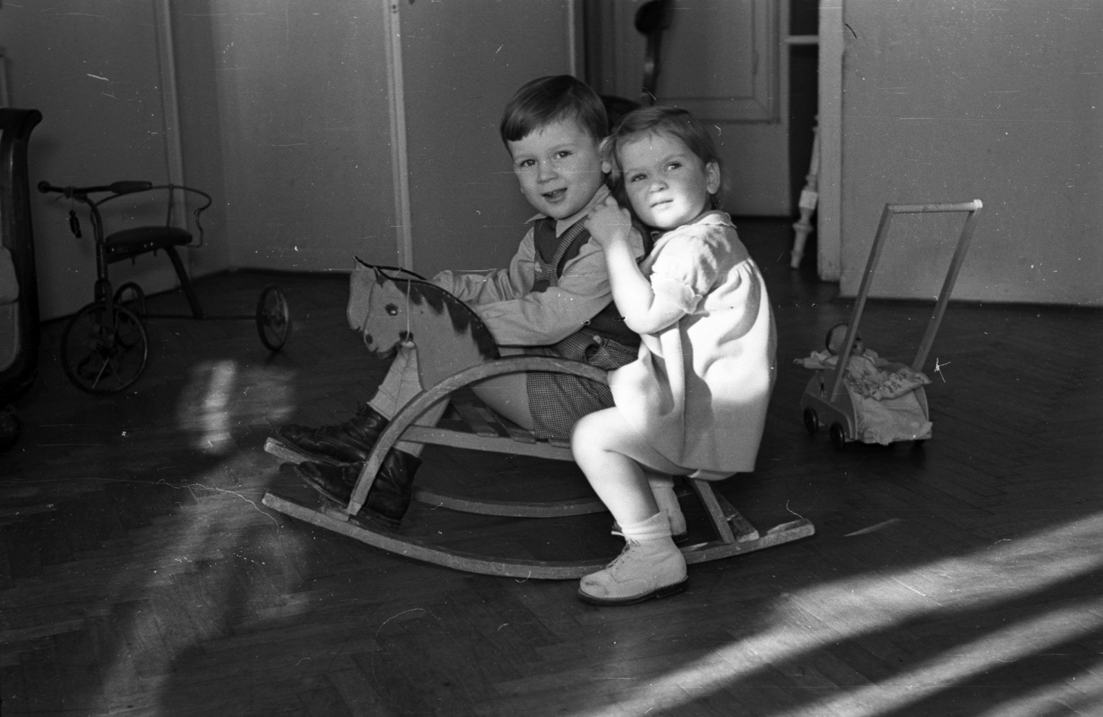 1953, Hámori Gyula, hobby horse, baby carriage, kids, brothers, Fortepan #123465