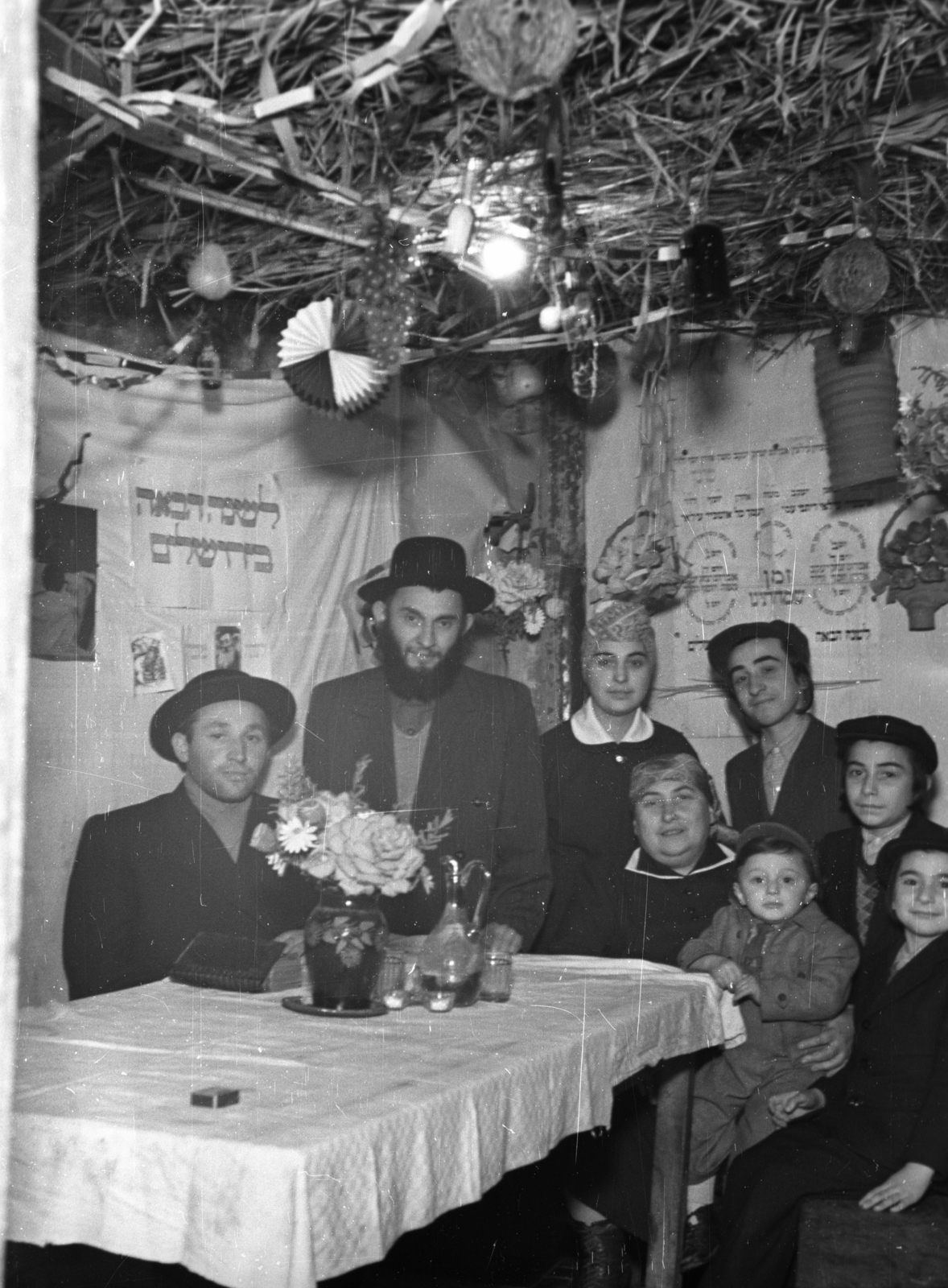 1954, Hámori Gyula, judaism, Hebrew script, Feast of Booths, Fortepan #123602