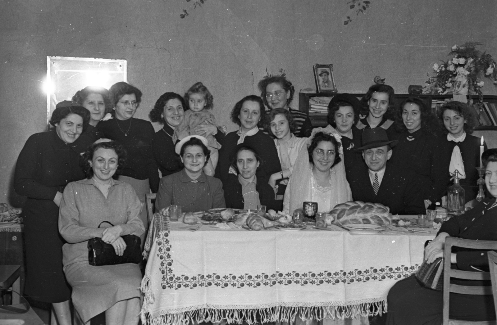 1954, Hámori Gyula, hat, wedding ceremony, bride, groom, milk-loaf, Fortepan #123622