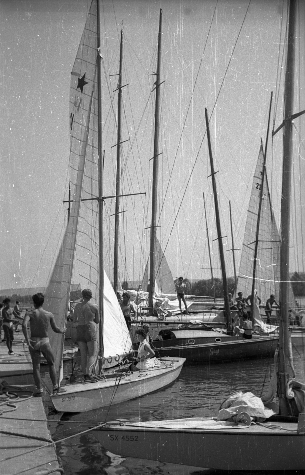 Hungary, Balatonföldvár, kikötő., 1958, Ember Károly, sailboat, Lake Balaton, Fortepan #123989