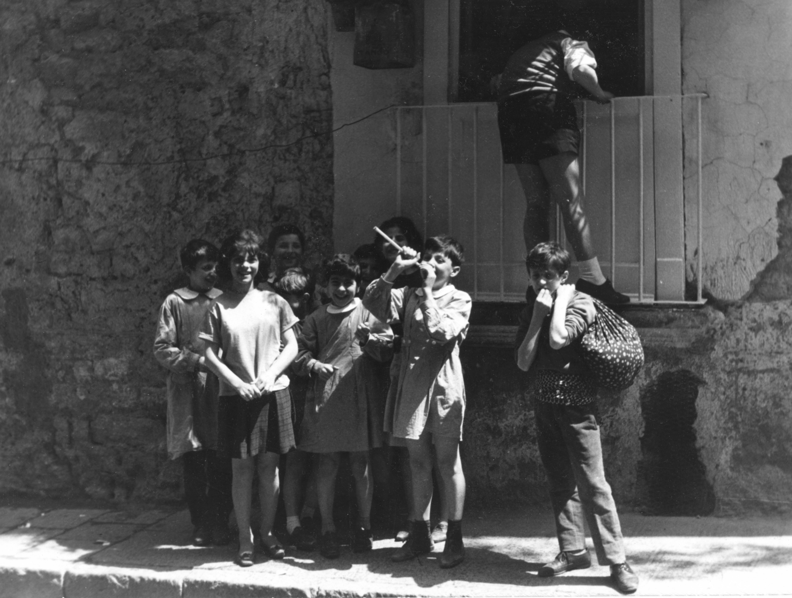 Italy, Rome, 1965, Aradi Péter, Szenczi Mária, kids, Fortepan #124150