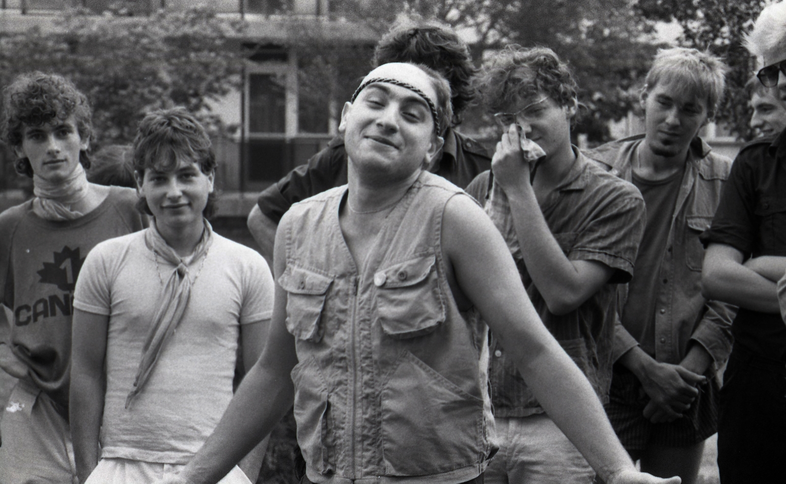 Hungary, 1982, Urbán Tamás, youth, smile, hairdo, Fortepan #124268