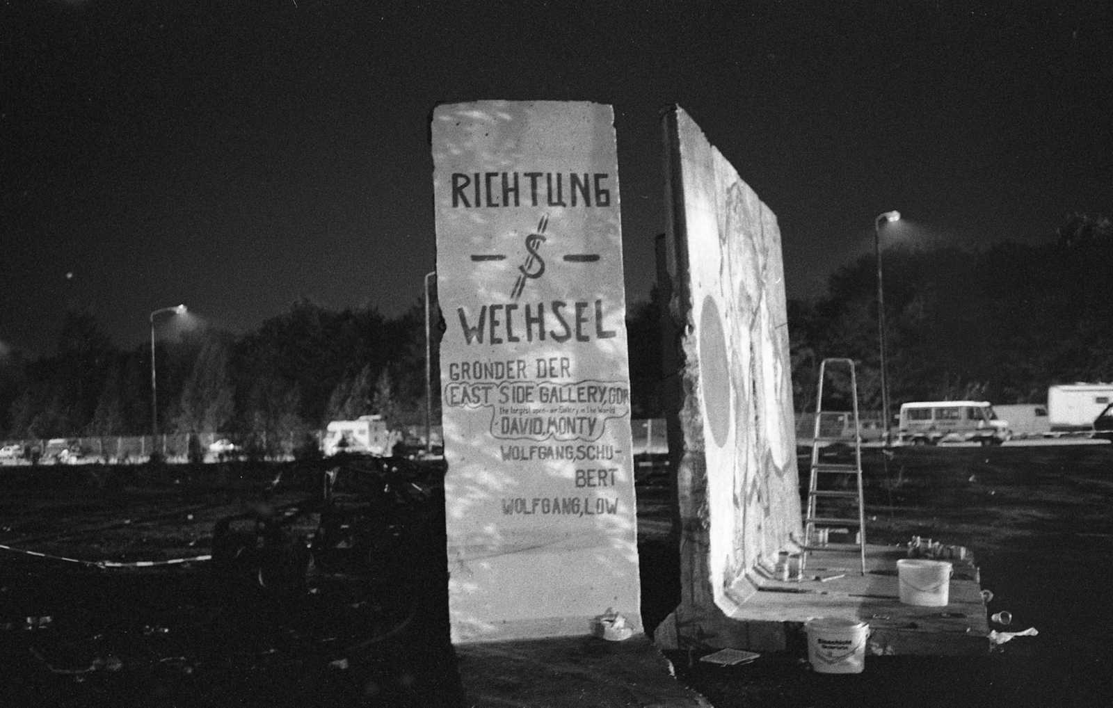 Germany, Berlin, 1990, Urbán Tamás, night, GDR, Berlin Wall, East-Berlin, german text, Fortepan #124619