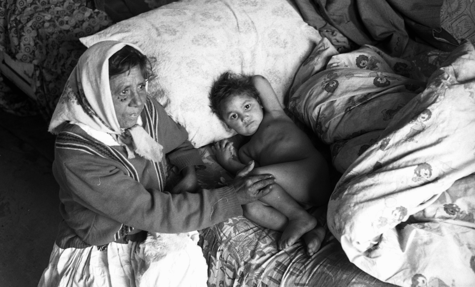 Hungary, Szeged, Kiskundorozsma, Árpa utca, cigánytelep., 1990, Urbán Tamás, gypsy, Fortepan #124645