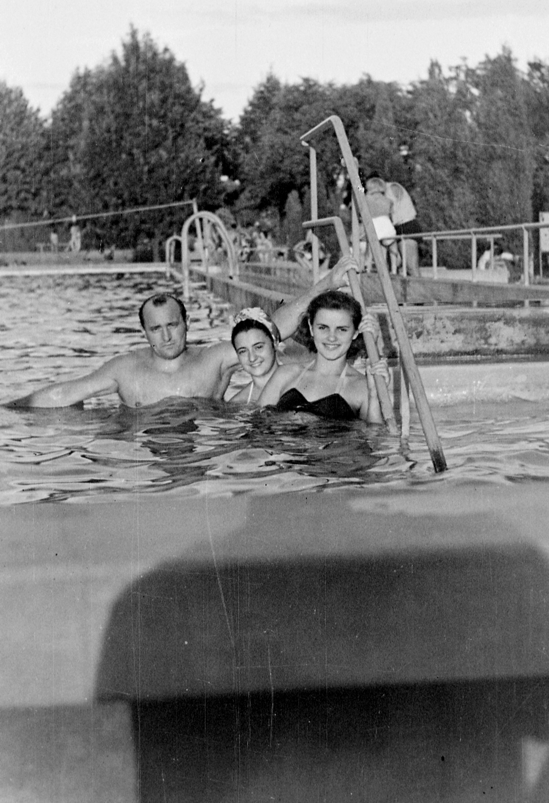 Hungary, Budapest III., Pünkösdfürdői strand., 1953, Szent-tamási Mihály, beach, tableau, bathing, Budapest, Fortepan #12487