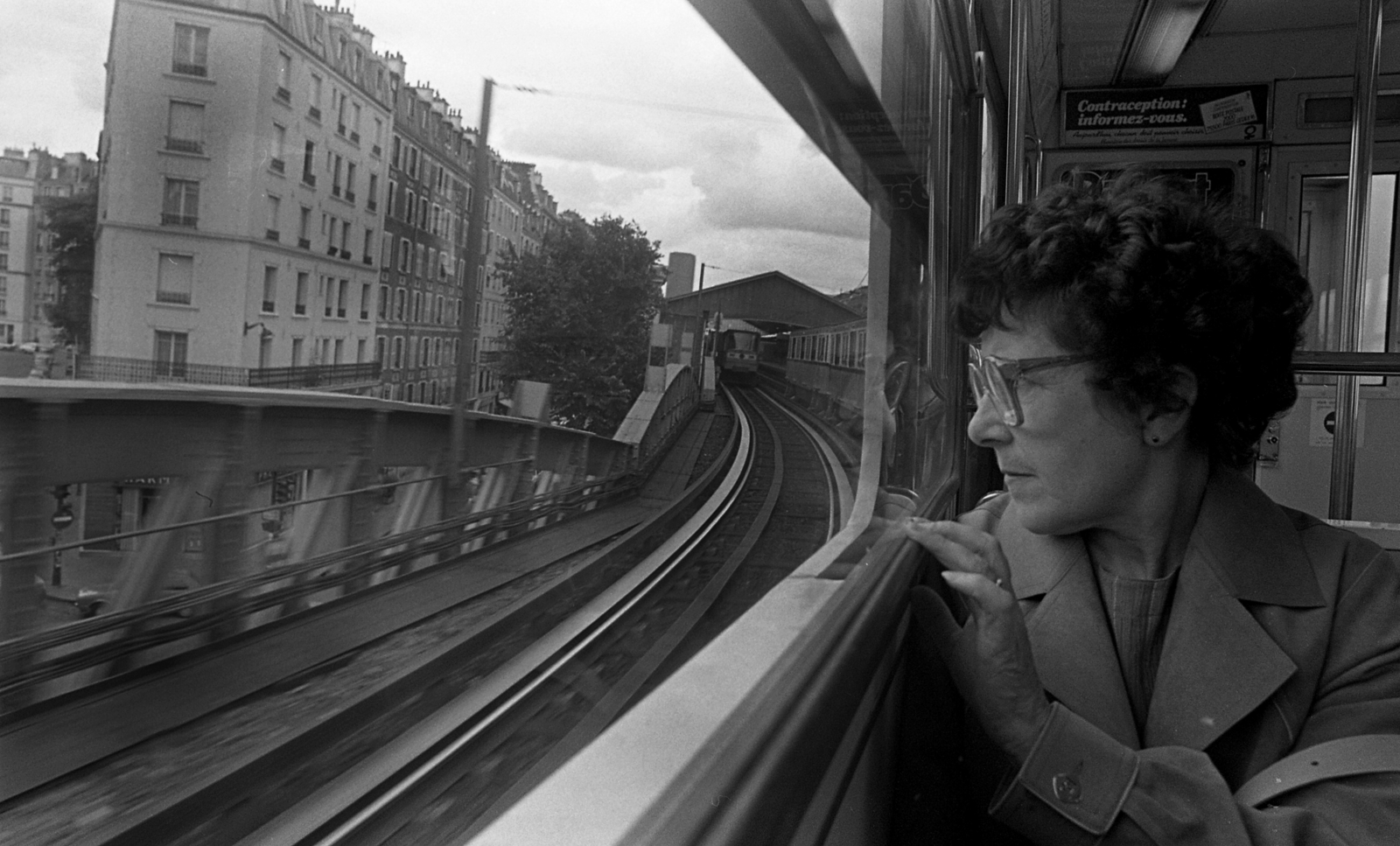 France, Paris, Boulevard de Grenelle, Dupleix metróállomás, 1982, Urbán Tamás, window, Fortepan #124916