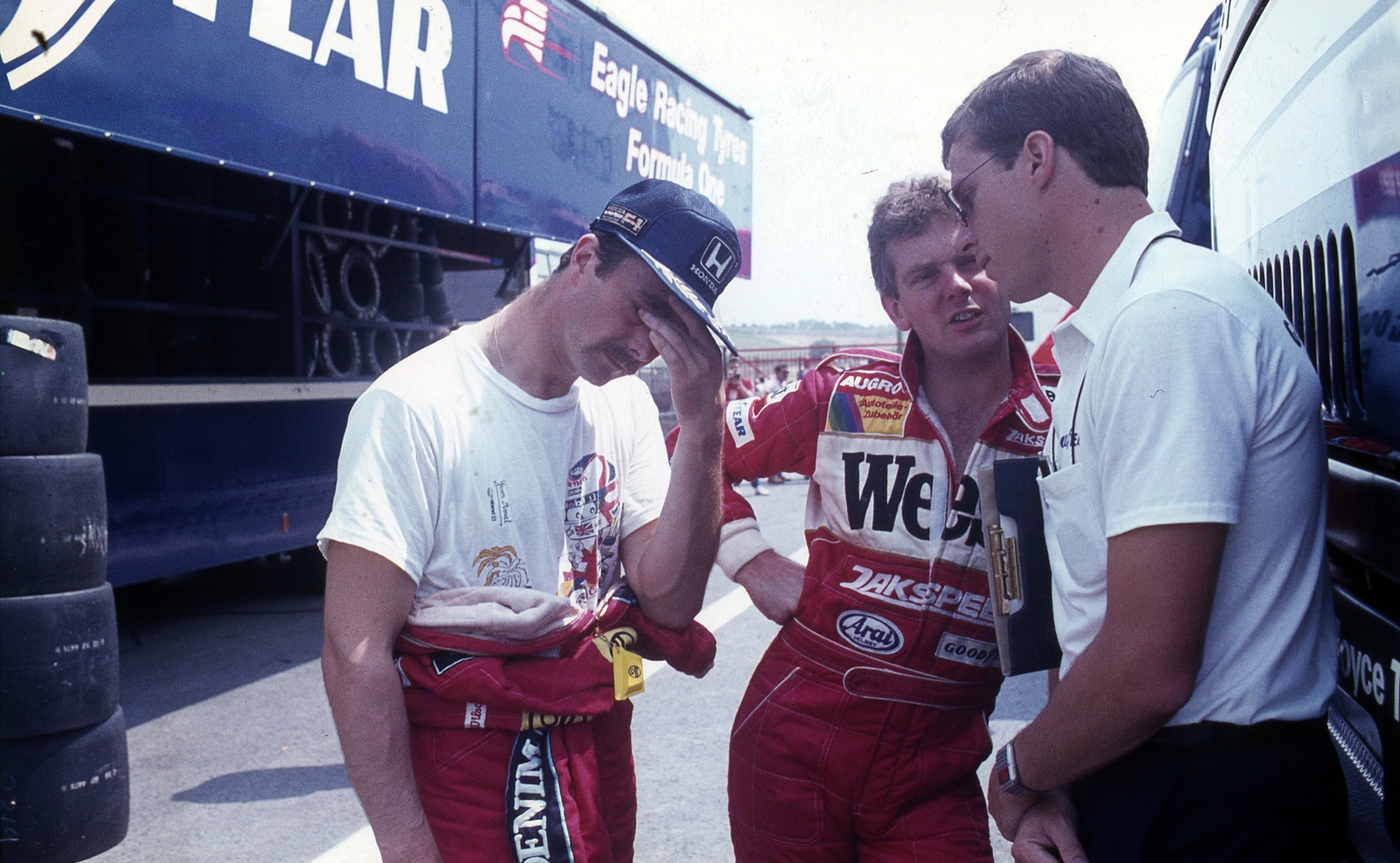 Hungary, Hungaroring, Mogyoród, Formula-1 első magyar nagydíj, balra Nigel Mansell, a Williams-Honda, középen Jonathan Palmer, a Zakspeed csapat versenyzője., 1986, Urbán Tamás, colorful, Formula-1, West-brand, Fortepan #125467