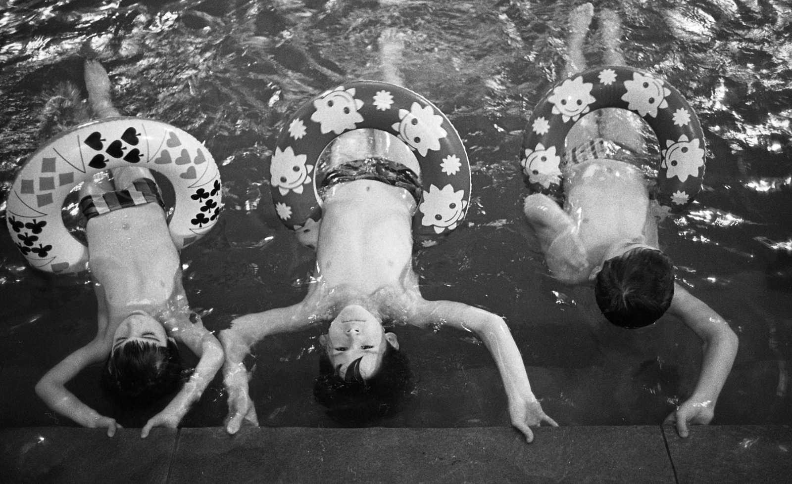 Hungary, 1981, Urbán Tamás, swimming lesson, Fortepan #125507