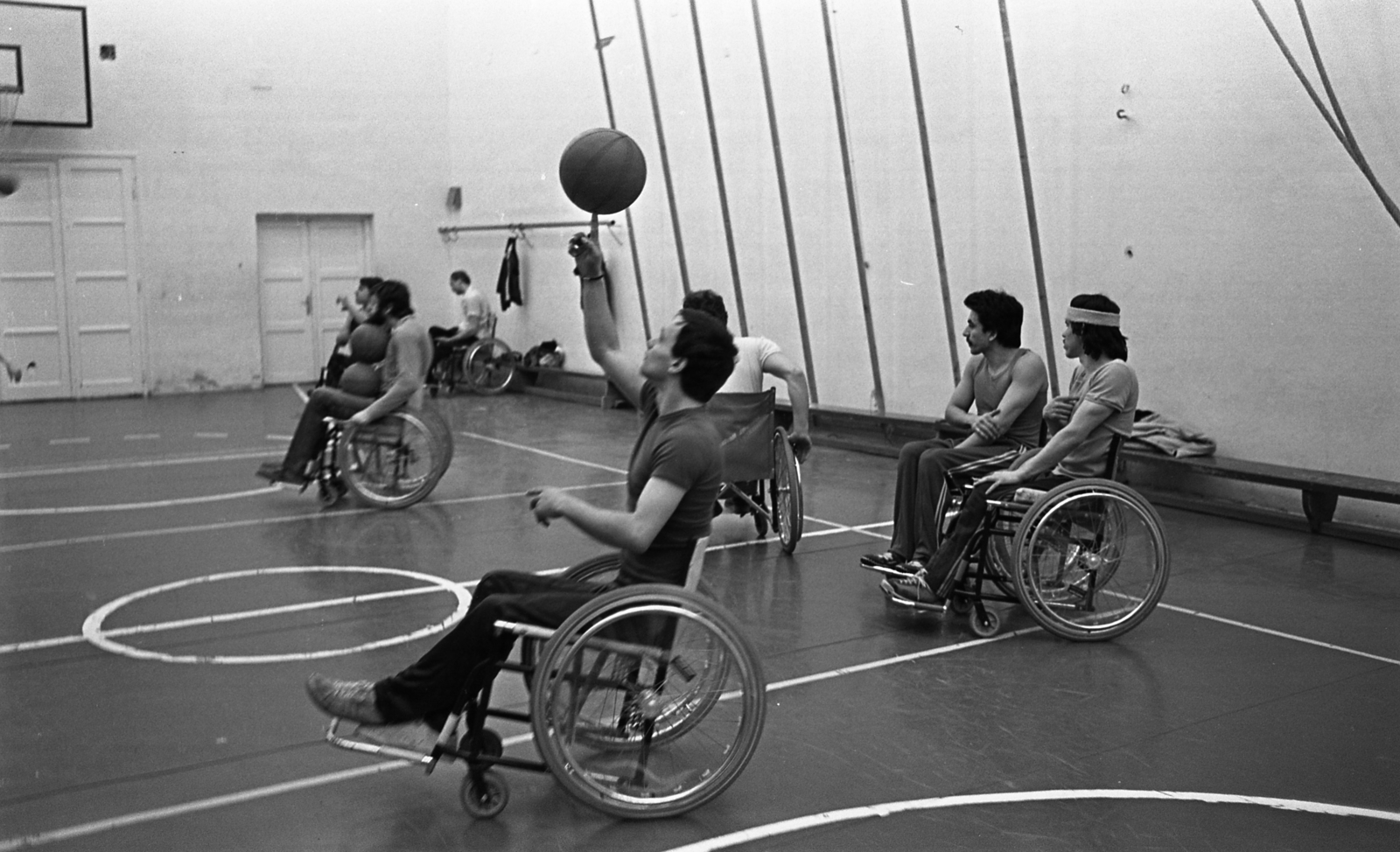 Magyarország, 1985, Urbán Tamás, kerekesszék, kosárlabda, parasport, Fortepan #125640