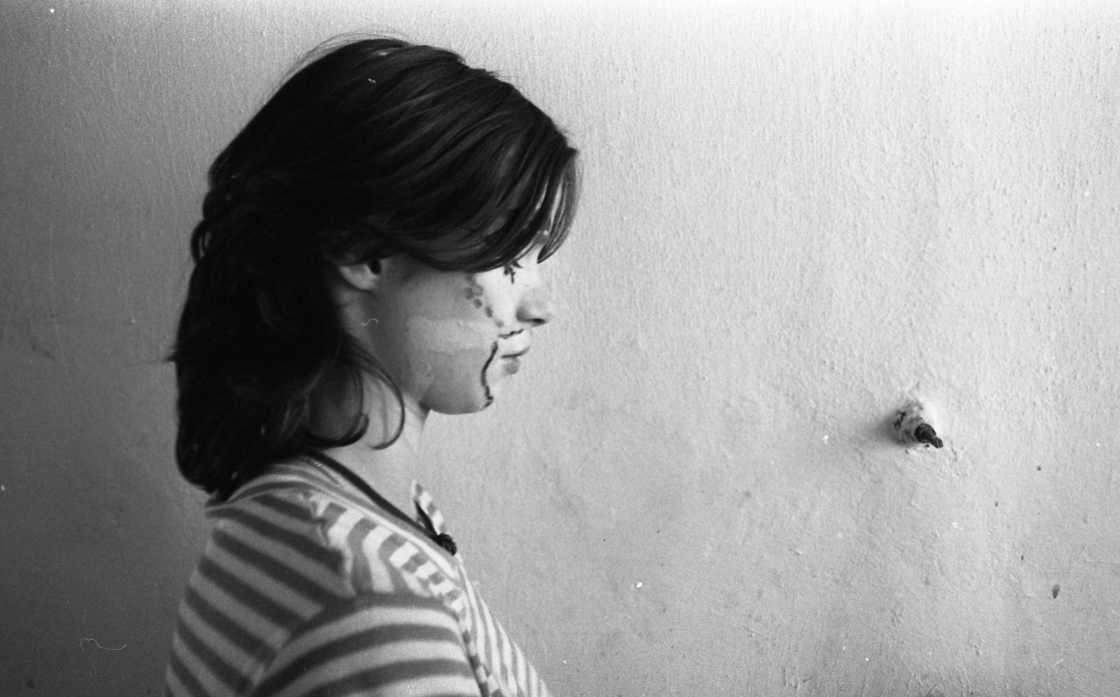 Hungary, a felvétel egy moziban tartott Beatrice koncert előtt készült., 1979, Urbán Tamás, face profile, face painting, Fortepan #125839