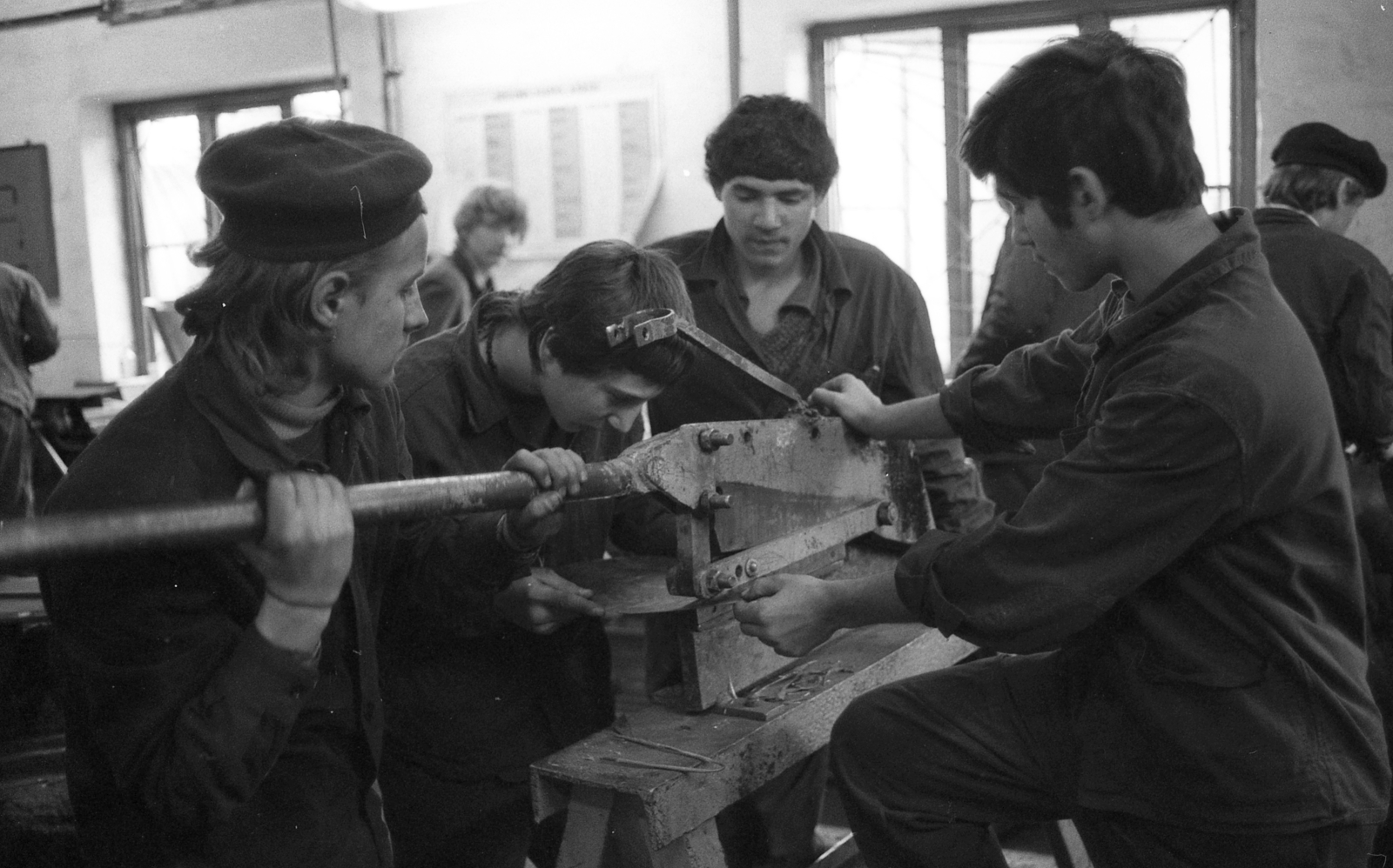 1983, Urbán Tamás, workshop, Fortepan #125966