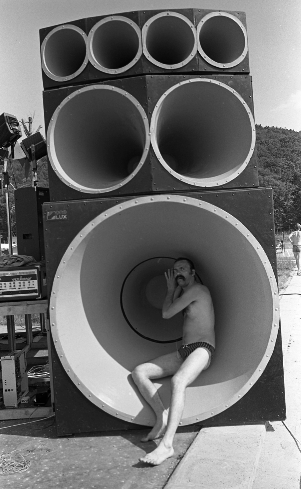 Hungary, Orfű, Panoráma kemping. A felvétel az Országjáró Diákok Országos Találkozóján (ODOT) készült. Schuster Lóránt, a P. Mobil együttes vezetője., 1983, Urbán Tamás, Fortepan #126070