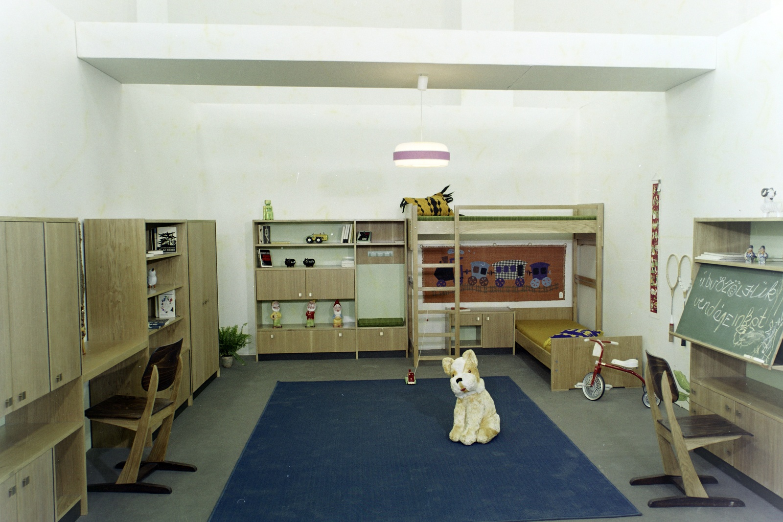 Hungary, Budapest XIV., Otthon '73 bútorkiállítás a BNV területén., 1972, Bauer Sándor, colorful, furnishing, furniture, international fair, Budapest, Fortepan #126190