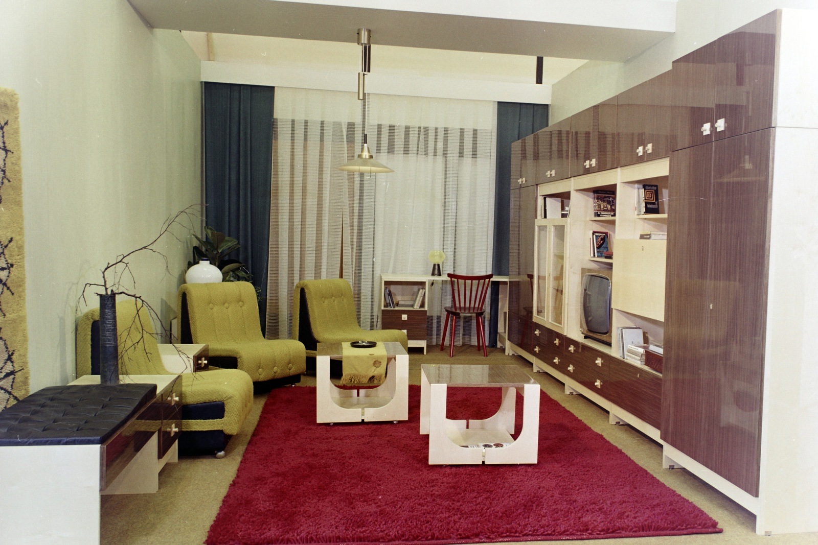 Hungary, Budapest XIV., Otthon '73 bútorkiállítás a BNV területén., 1972, Bauer Sándor, colorful, furnishing, furniture, international fair, Budapest, Fortepan #126192