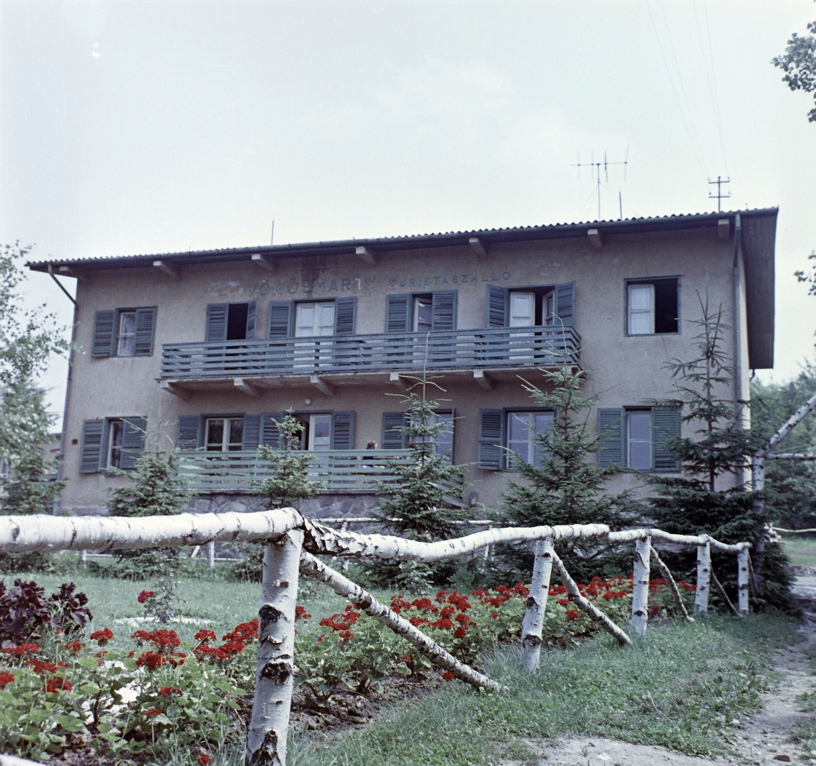 Magyarország, Mátraháza, Vörösmarty Turistaszálló., 1964, Bauer Sándor, színes, Fortepan #126673