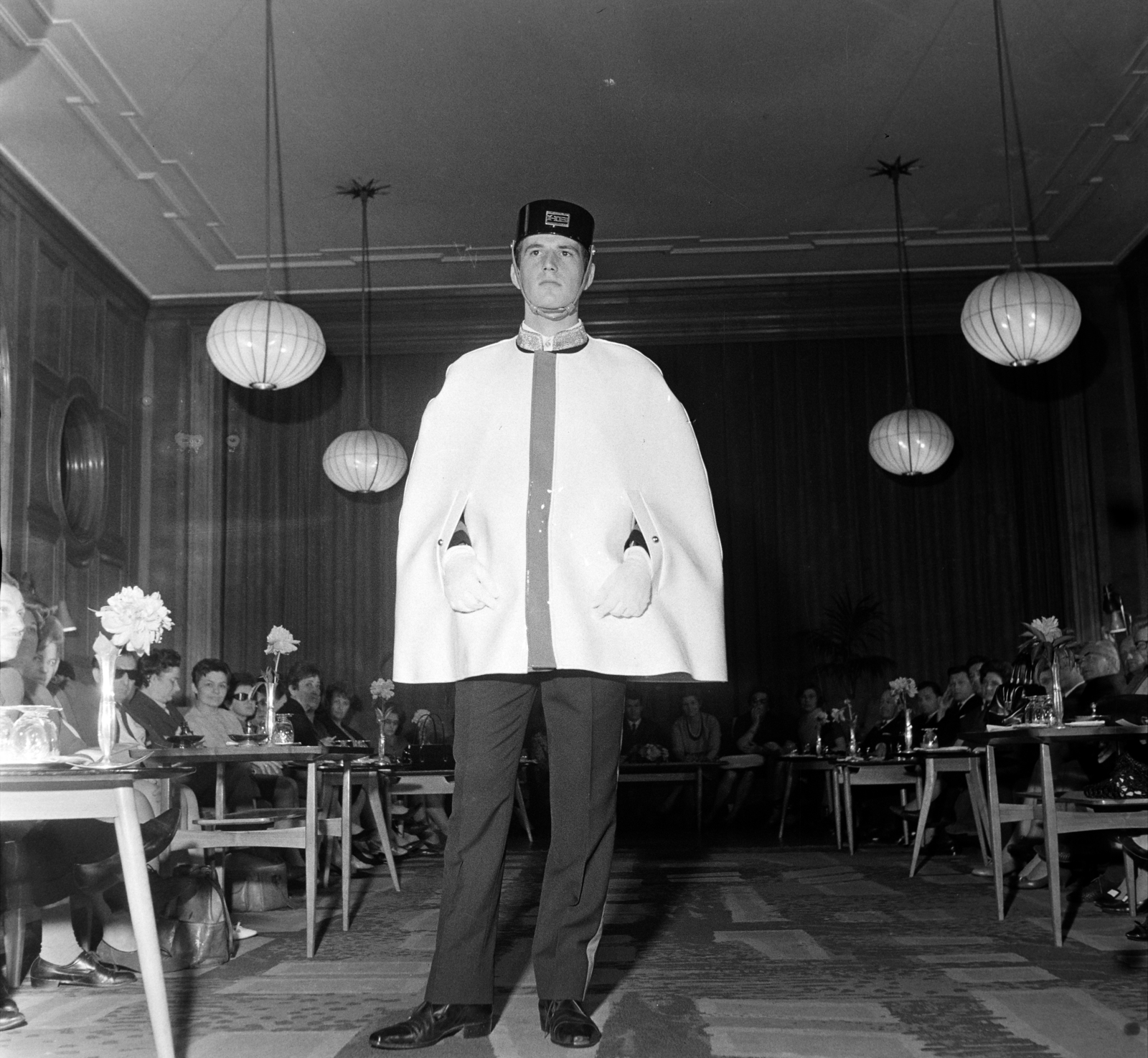 Hungary, 1973, Bauer Sándor, fashion show, Fortepan #126816