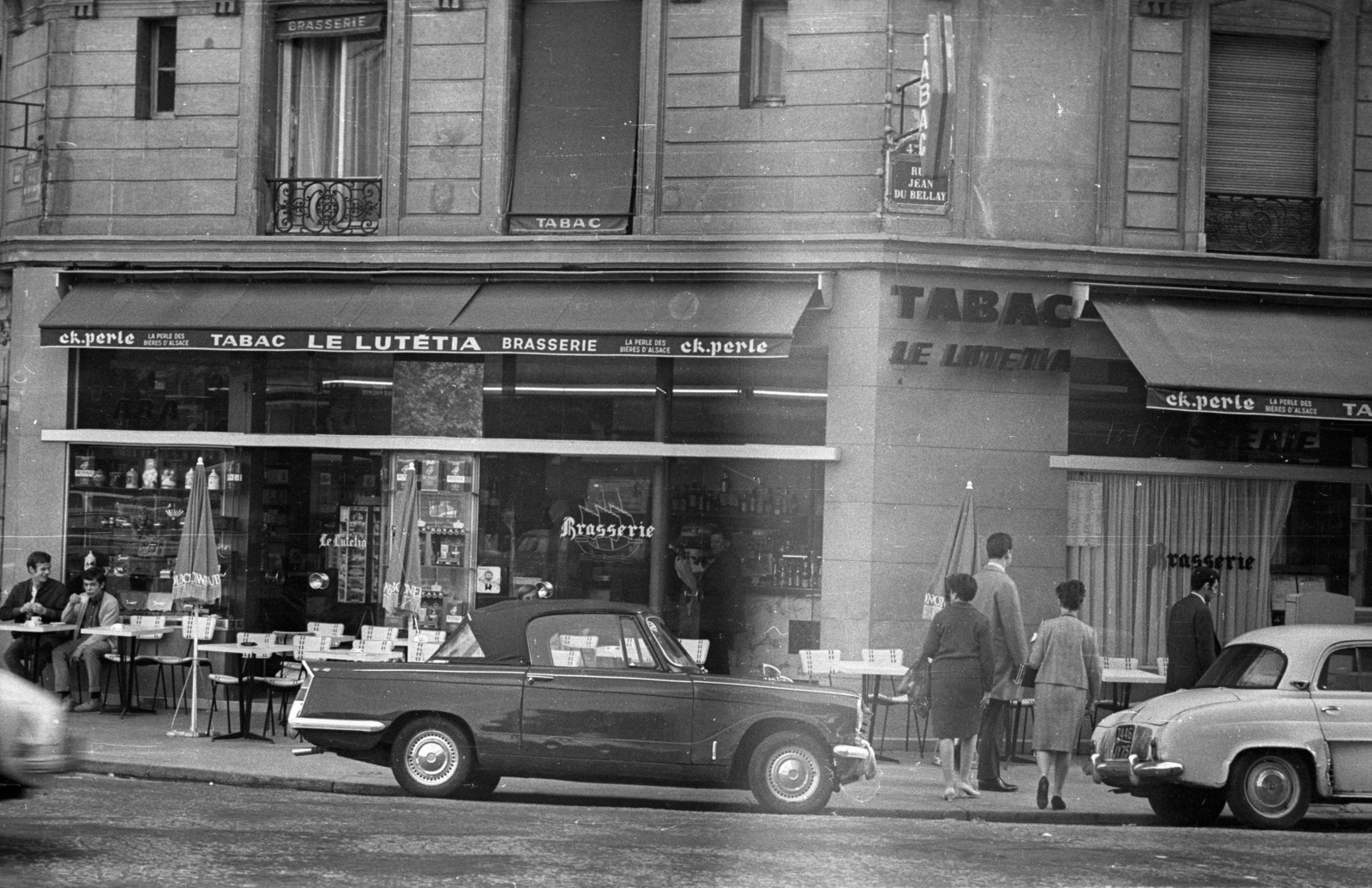 France, Paris, Szent Lajos-sziget, Quai de Bourbon - Rue Jean du Bellay sarok., 1967, Bauer Sándor, Fortepan #127069