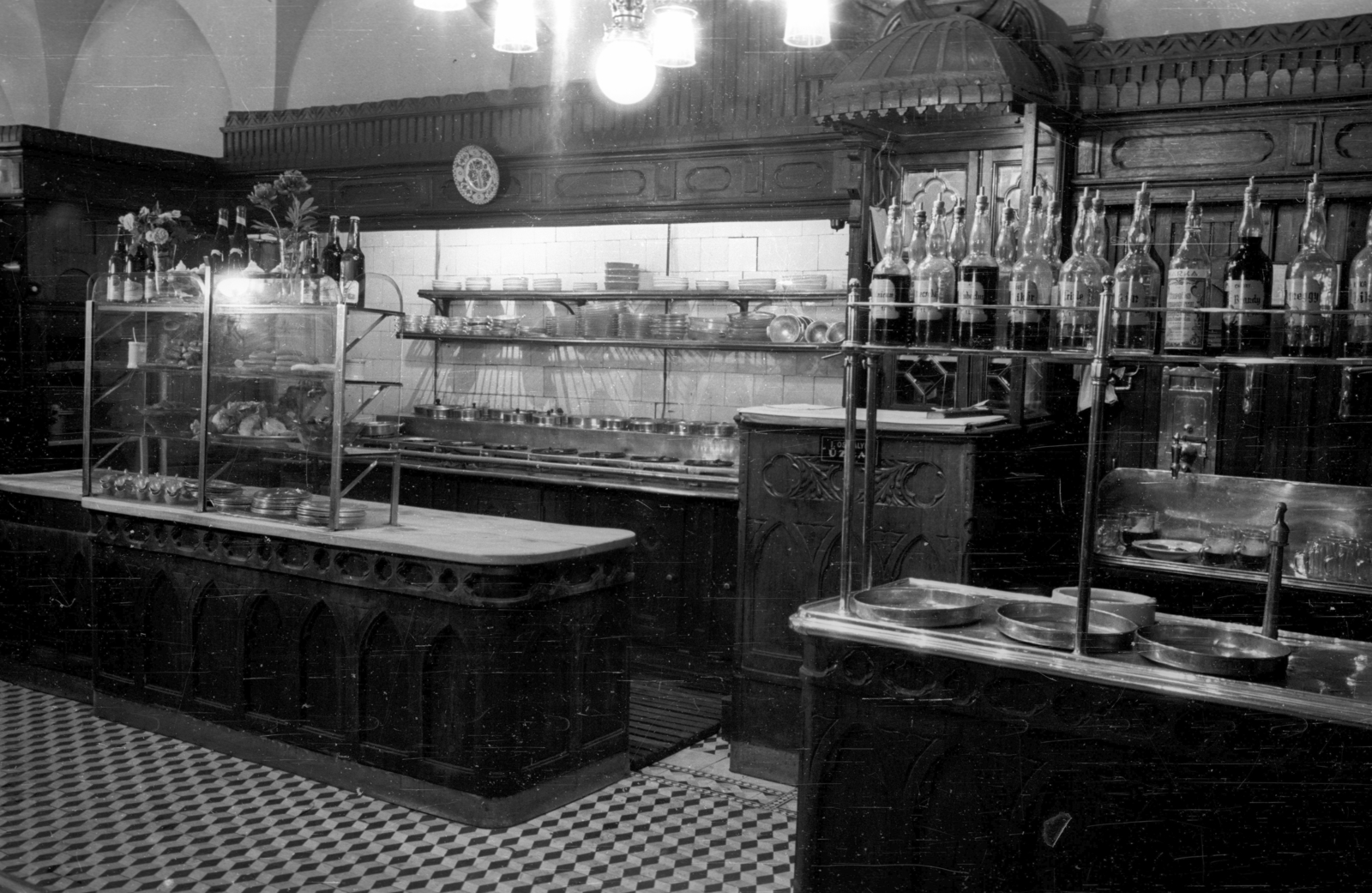 Hungary, Budapest V., Kígyó utca 4-6., Apostolok étterem., 1961, Bauer Sándor, Budapest, Fortepan #127106