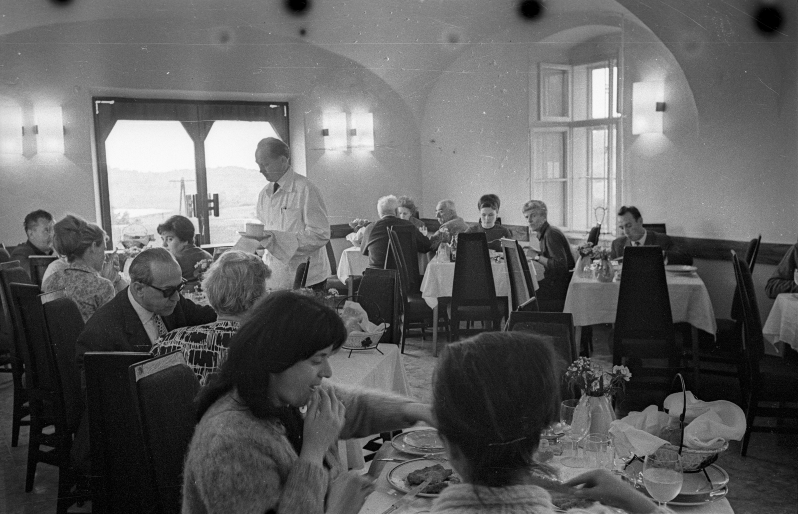 1969, Bauer Sándor, restaurant, arch, Fortepan #127123