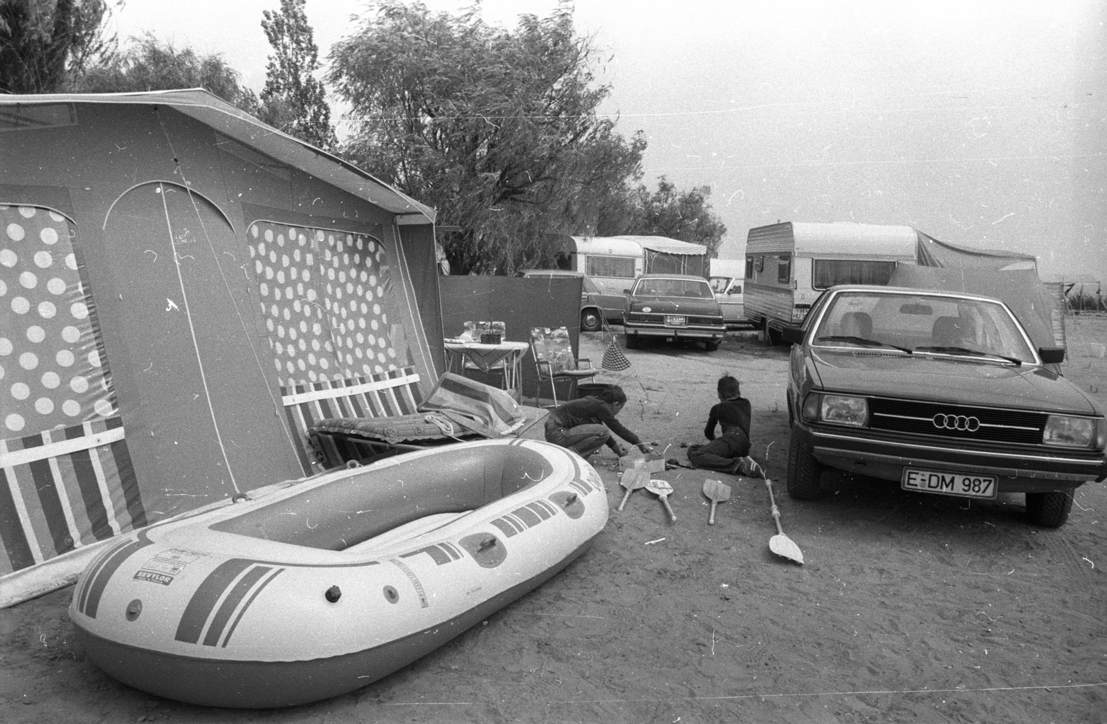 1981, Bauer Sándor, Audi-brand, Baby boat, caravan, camping, Fortepan #127183