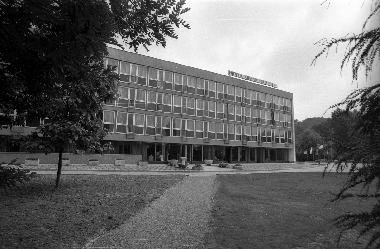 Hungary, Verőce, (Verőcemaros), az Express Diák és Ifjúsági Üdülőtábor, szálloda., 1972, Bauer Sándor, Fortepan #127195