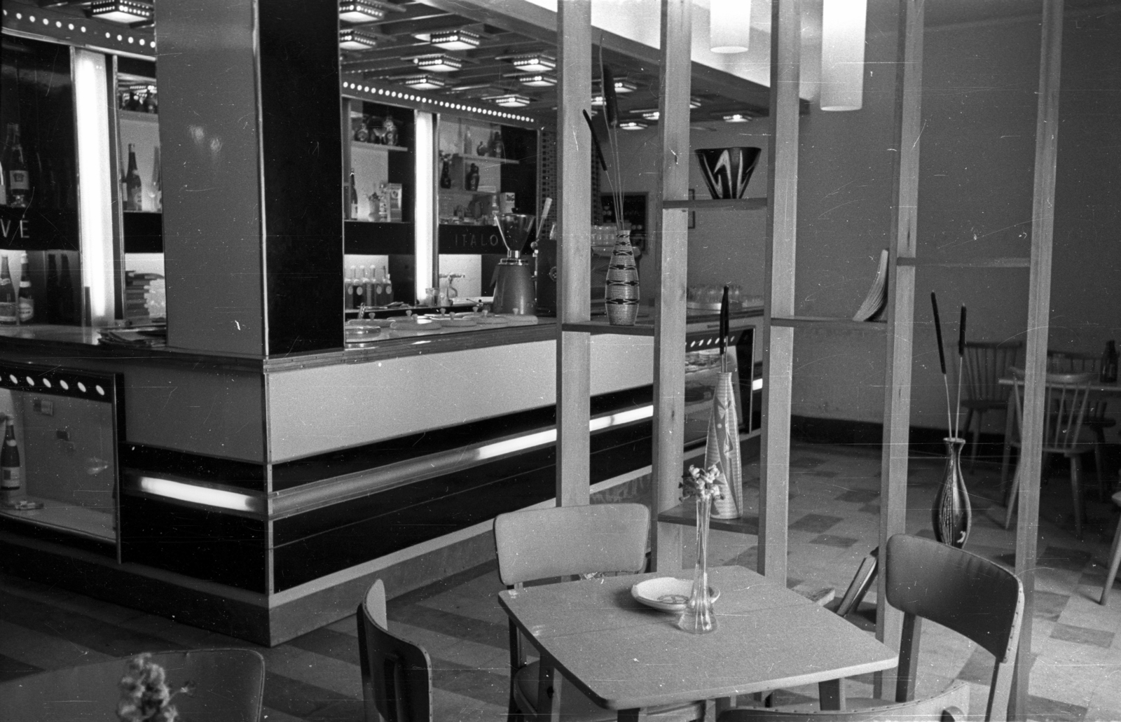 1962, Bauer Sándor, váza, térelválasztó, Fortepan #127272