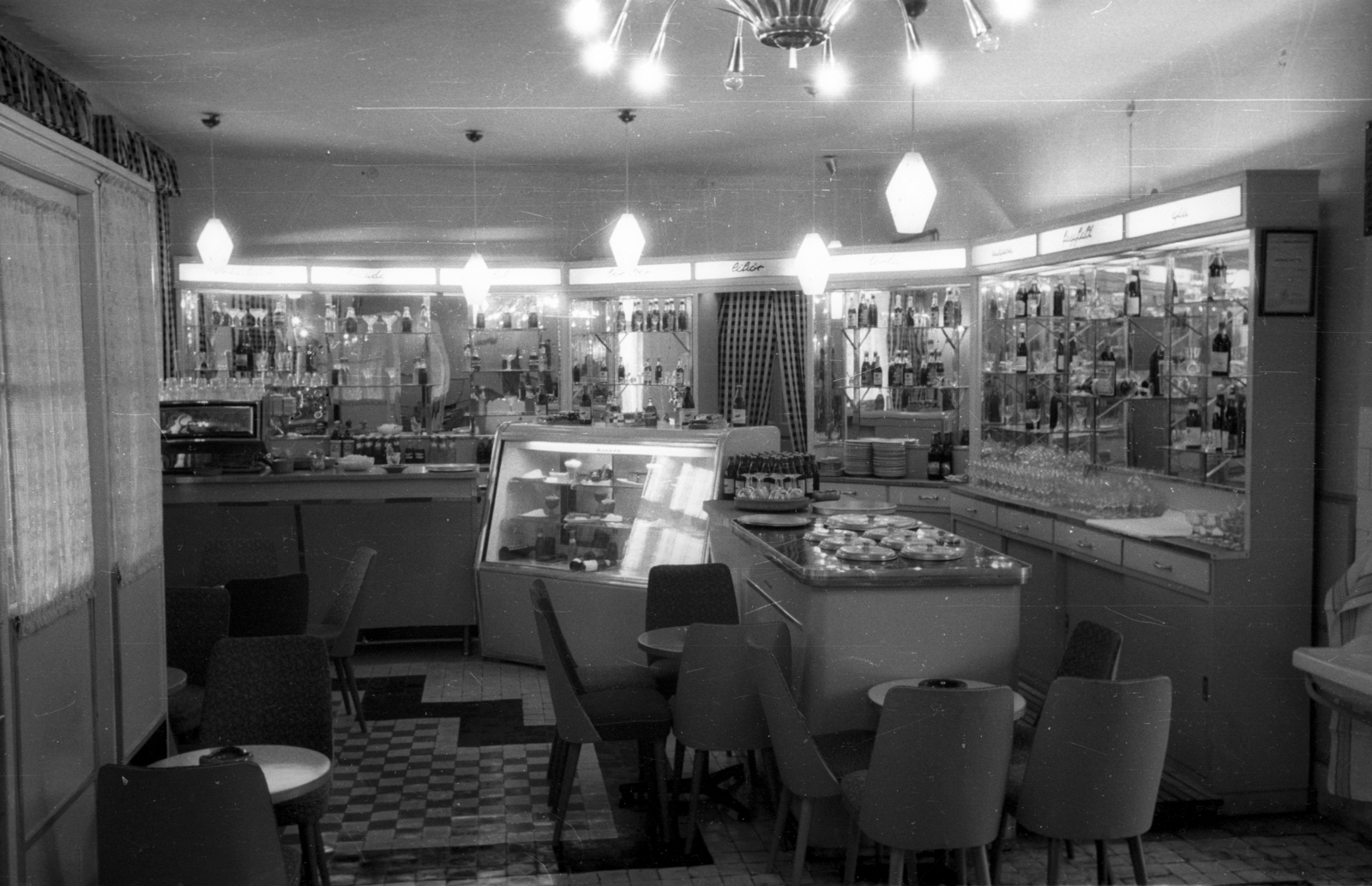 Hungary, Pomáz, zenés, táncos eszpresszó., 1963, Bauer Sándor, espresso, Fortepan #127328