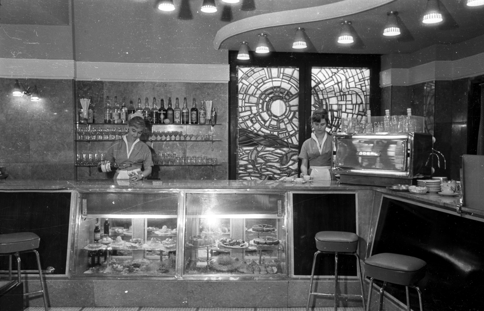 Hungary, Budapest V., Apáczai Csere János utca, Dunagyöngye eszpresszó a Duna Szállóban., 1959, Bauer Sándor, Budapest, Fortepan #127382