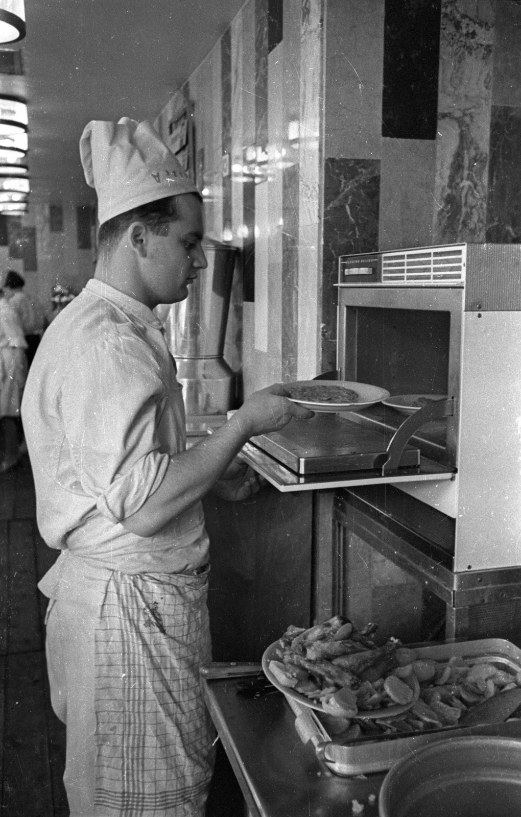 Hungary, Budapest VIII., Rákóczi út 15., Marika bisztró., 1966, Bauer Sándor, chef, Budapest, Fortepan #127540