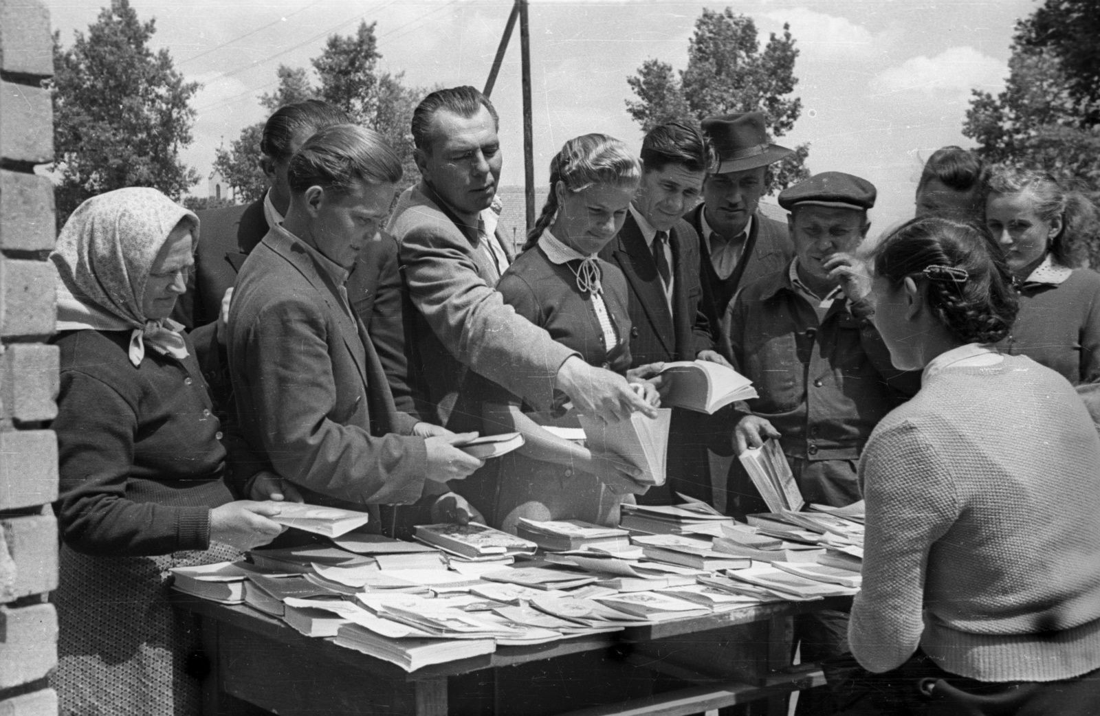 1955, Bauer Sándor, reading, book, Fortepan #127768